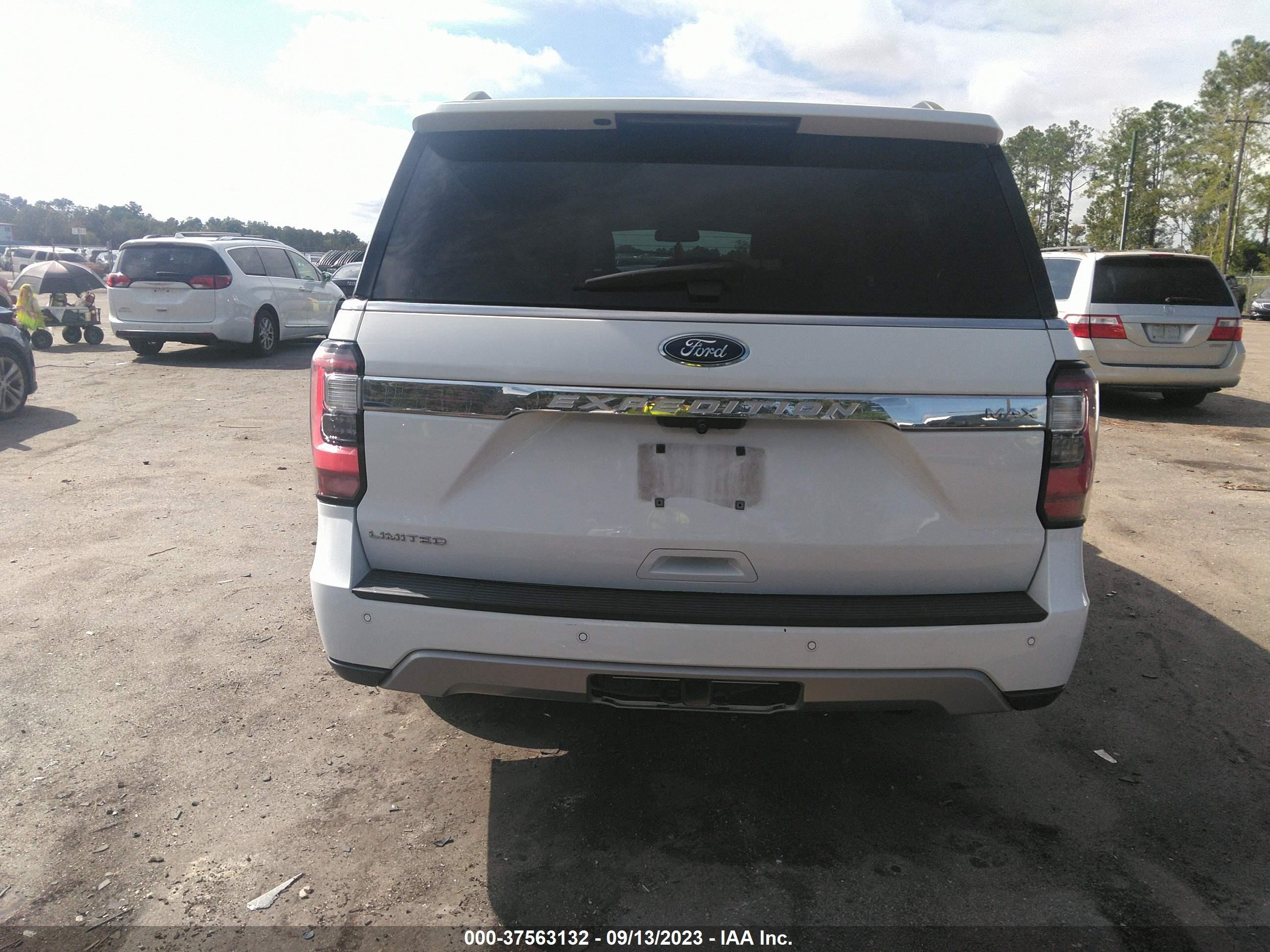 Photo 15 VIN: 1FMJK1KT5KEA35548 - FORD EXPEDITION 