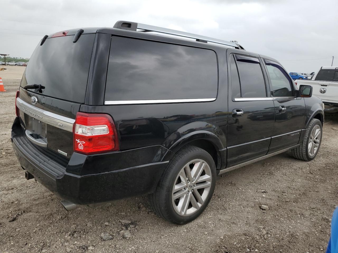 Photo 2 VIN: 1FMJK1LT3GEF07333 - FORD EXPEDITION 