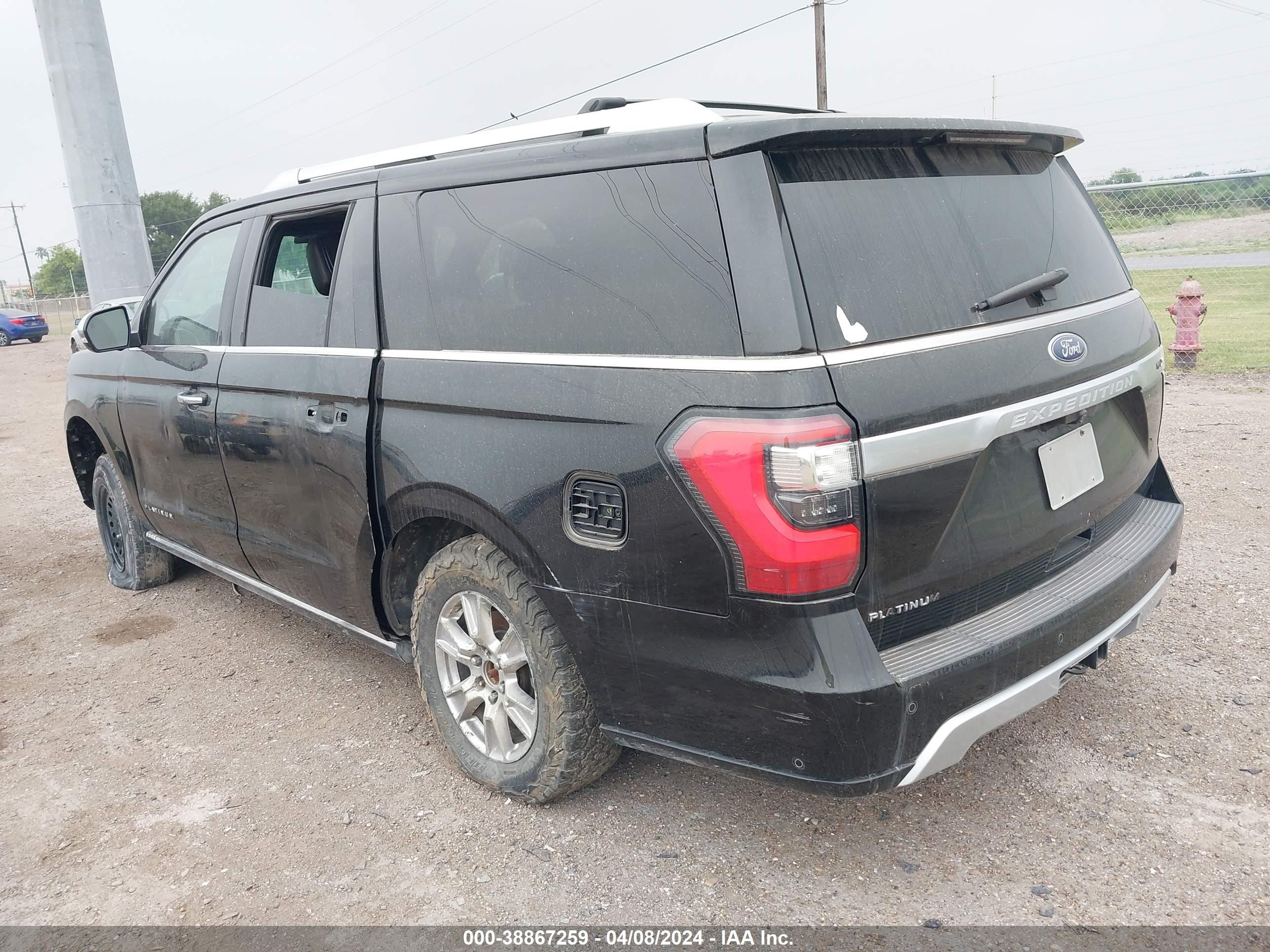 Photo 2 VIN: 1FMJK1LT6JEA58687 - FORD EXPEDITION 