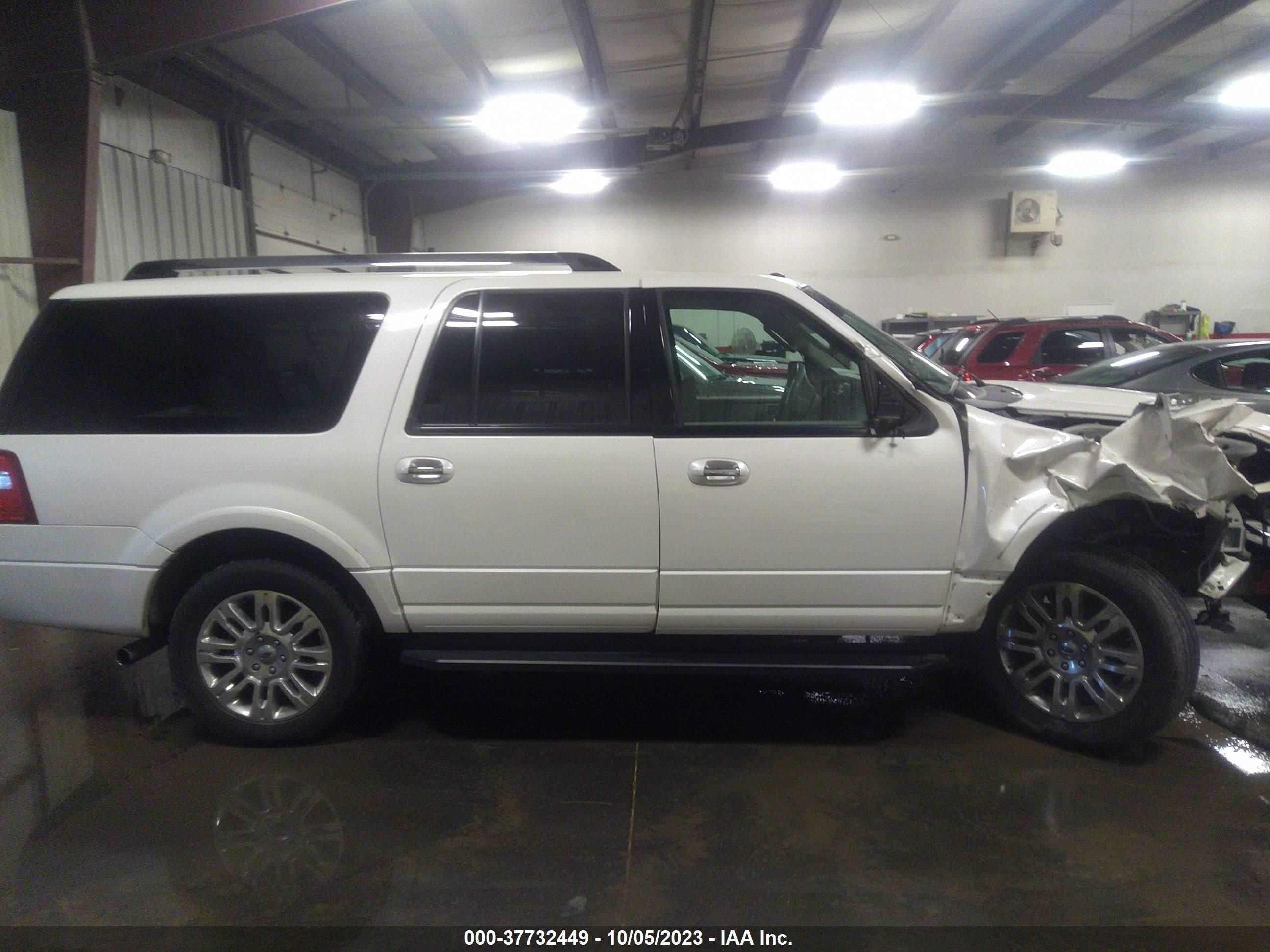 Photo 13 VIN: 1FMJK2A54EEF25461 - FORD EXPEDITION 