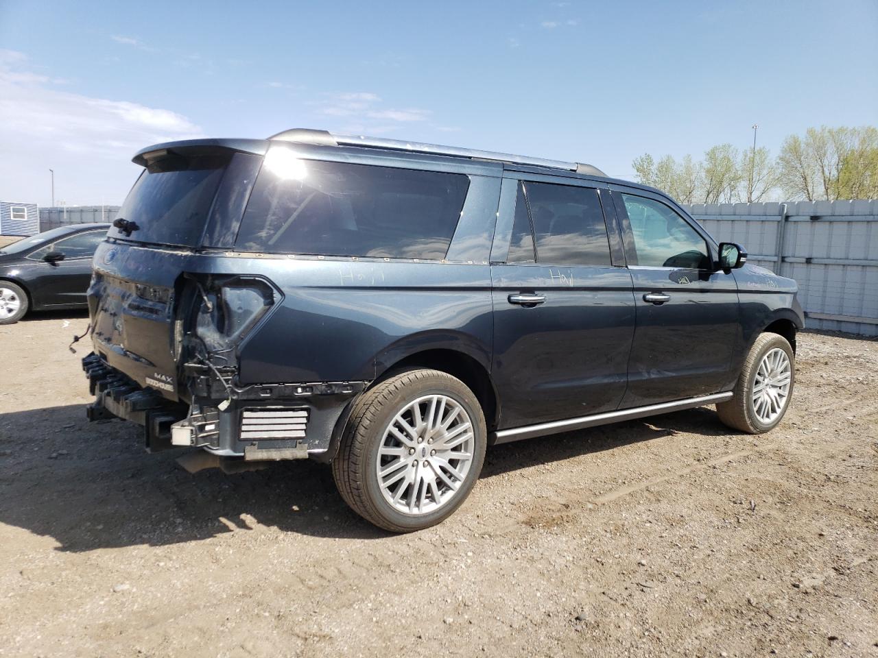 Photo 2 VIN: 1FMJK2A8XREA05202 - FORD EXPEDITION 