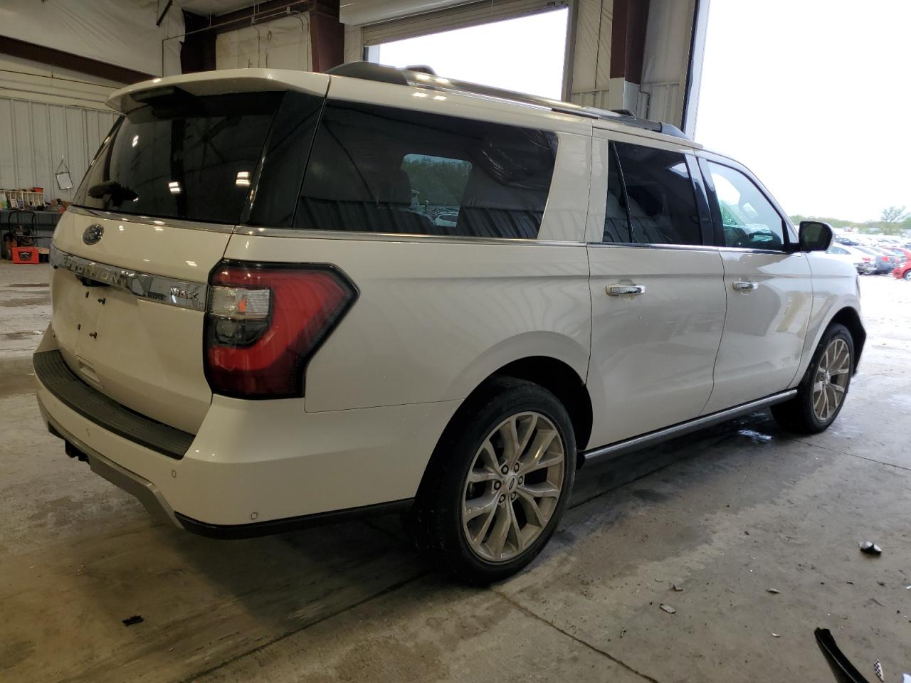 Photo 2 VIN: 1FMJK2AT2KEA37703 - FORD EXPEDITION 