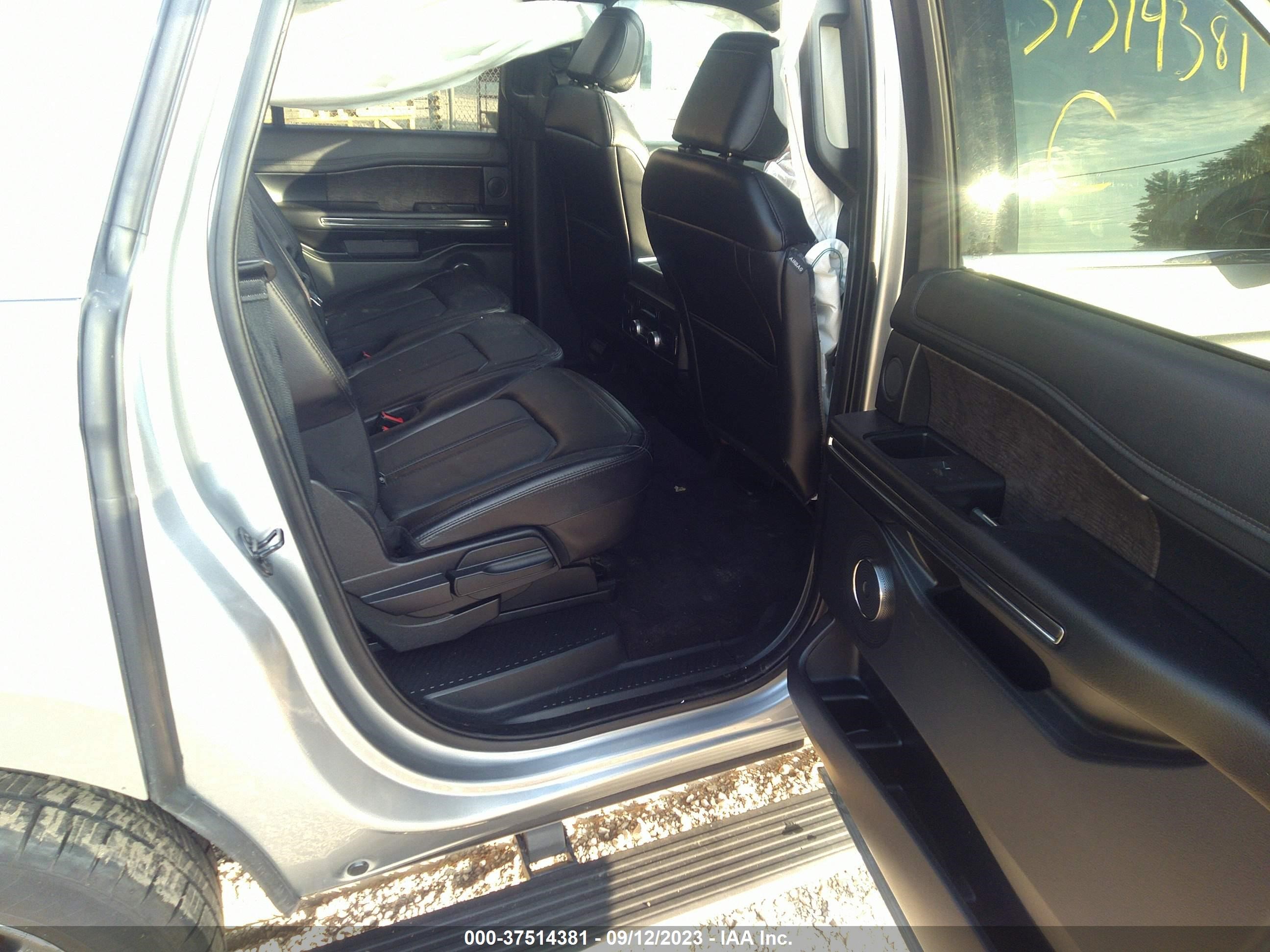 Photo 6 VIN: 1FMJK2AT5MEA27671 - FORD EXPEDITION 