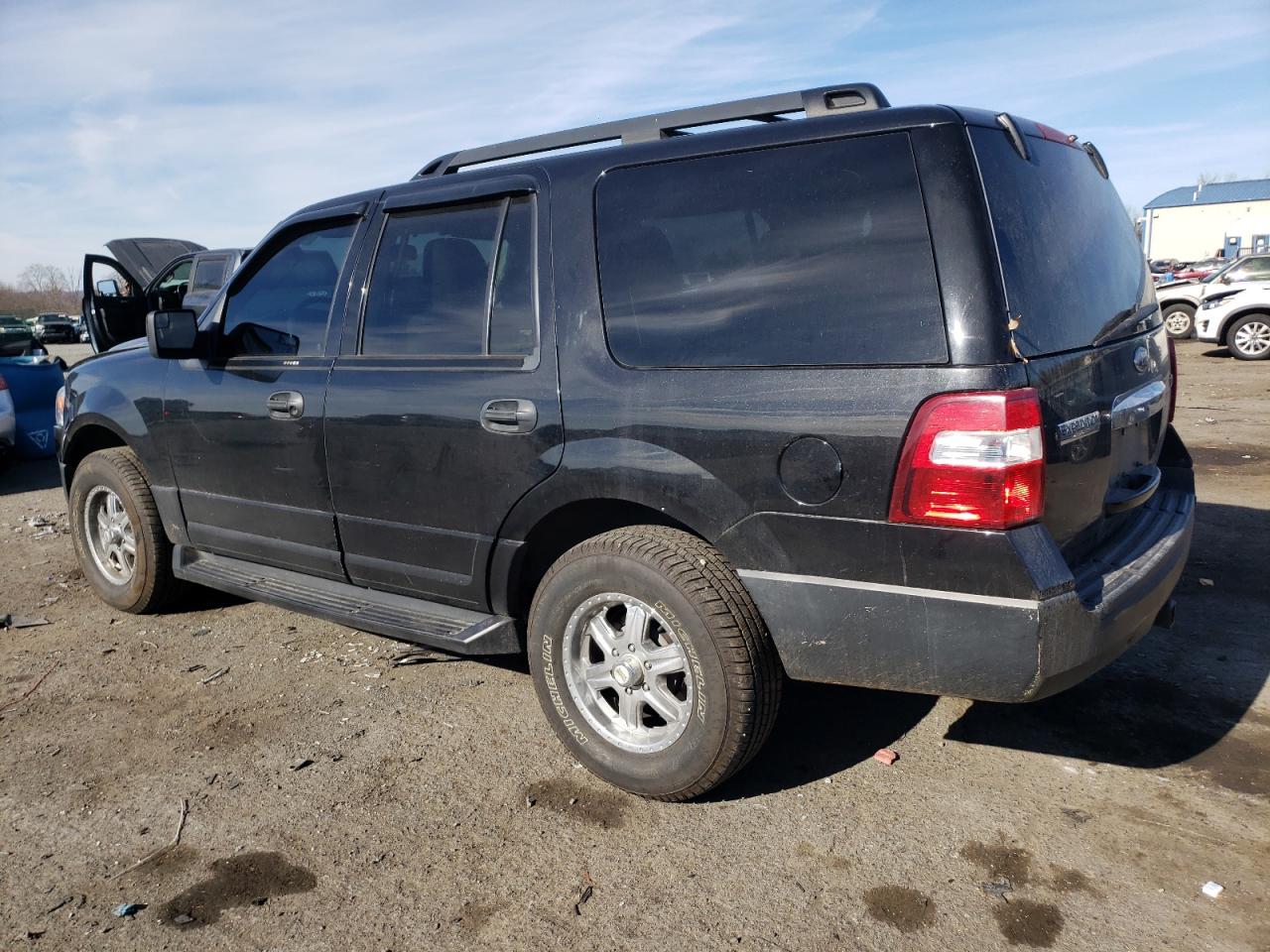 Photo 1 VIN: 1FMJU1G51DEF45208 - FORD EXPEDITION 