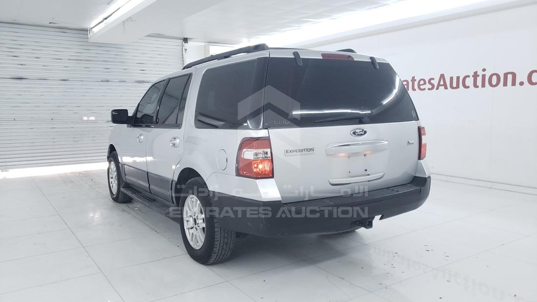 Photo 5 VIN: 1FMJU1G55DEF67020 - FORD EXPEDITION 