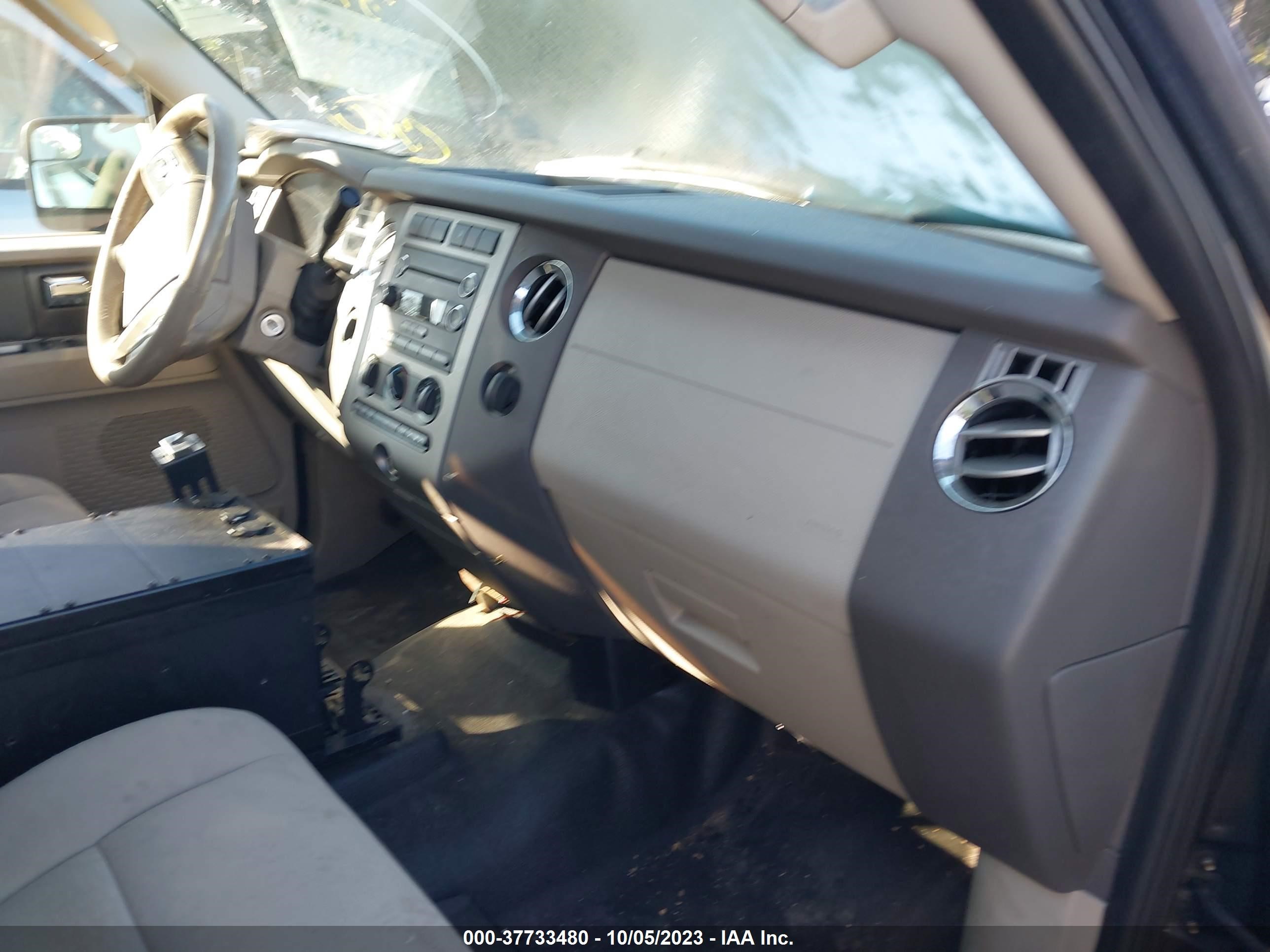 Photo 4 VIN: 1FMJU1G56EEF15039 - FORD EXPEDITION 