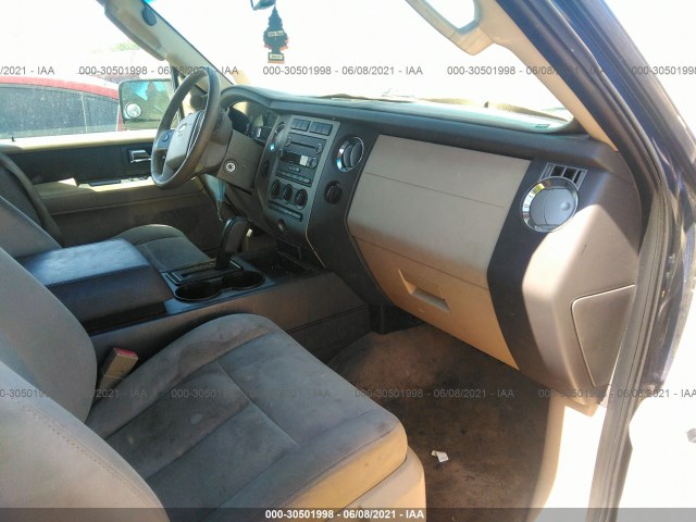 Photo 4 VIN: 1FMJU1G5XAEB62444 - FORD EXPEDITION 