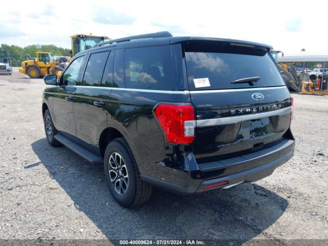 Photo 2 VIN: 1FMJU1G80REA71401 - FORD EXPEDITION 