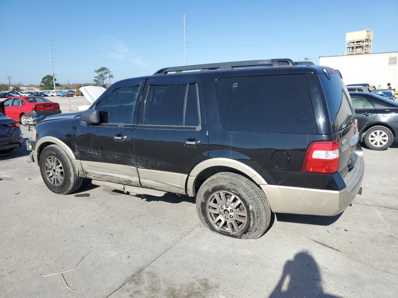 Photo 1 VIN: 1FMJU1H53AEB51669 - FORD EXPEDITION 