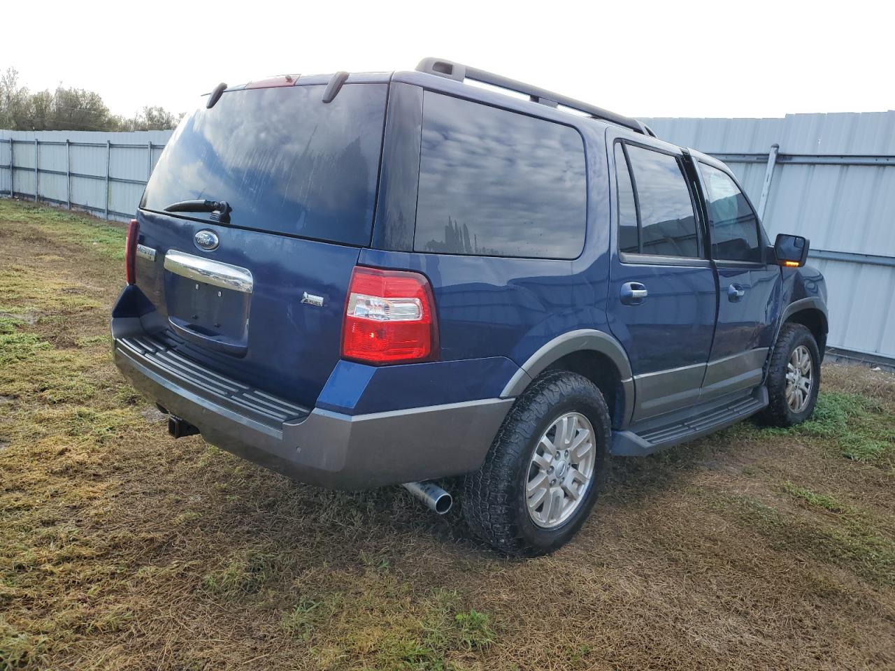 Photo 2 VIN: 1FMJU1H56CEF22522 - FORD EXPEDITION 