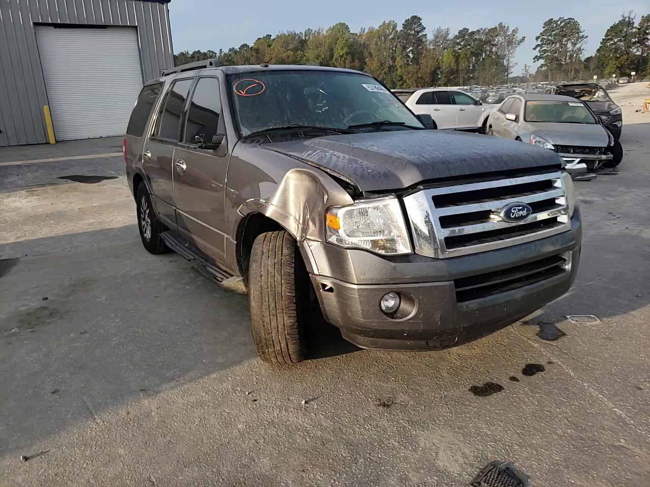 Photo 10 VIN: 1FMJU1H57DEF56129 - FORD EXPEDITION 