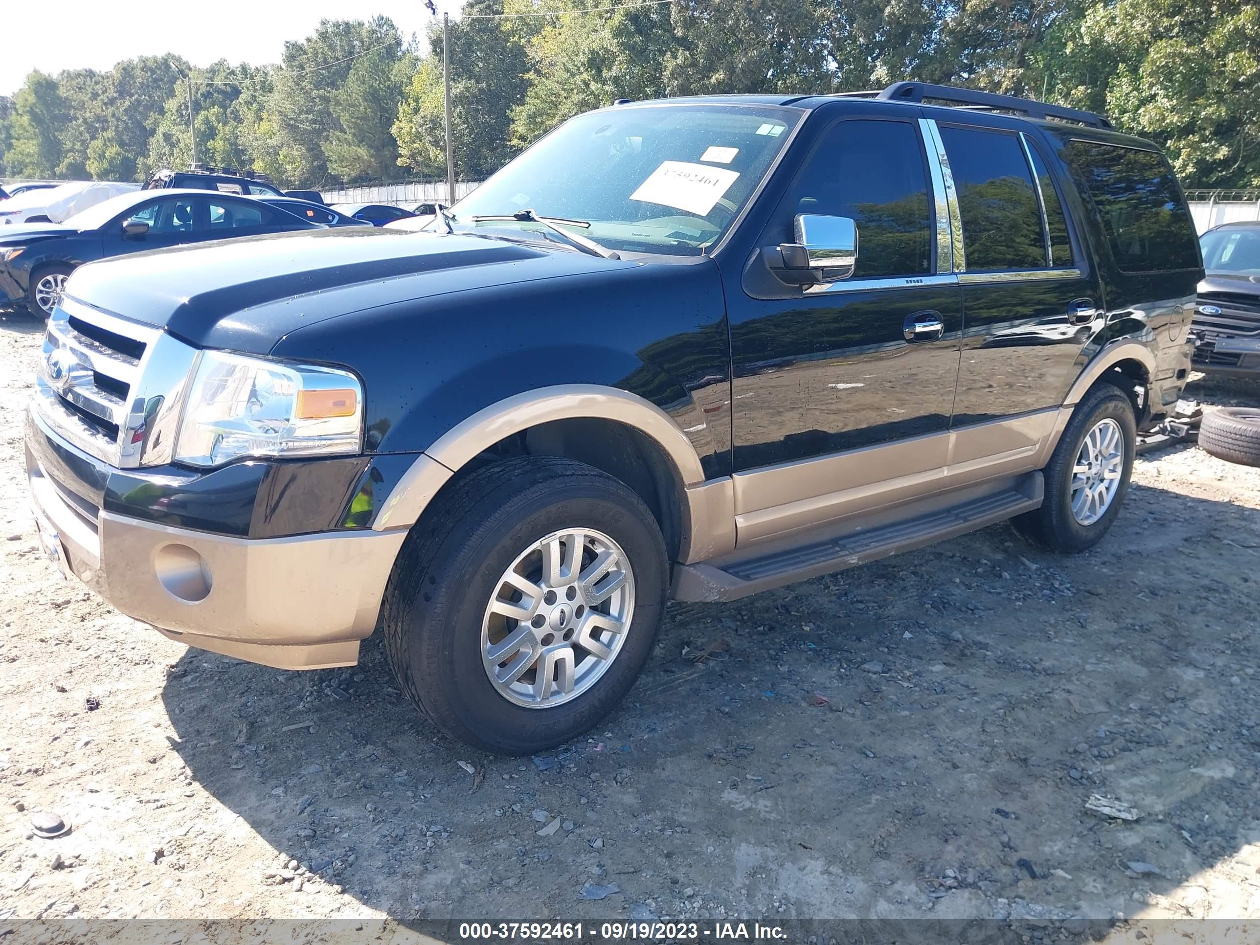 Photo 1 VIN: 1FMJU1H58CEF08587 - FORD EXPEDITION 