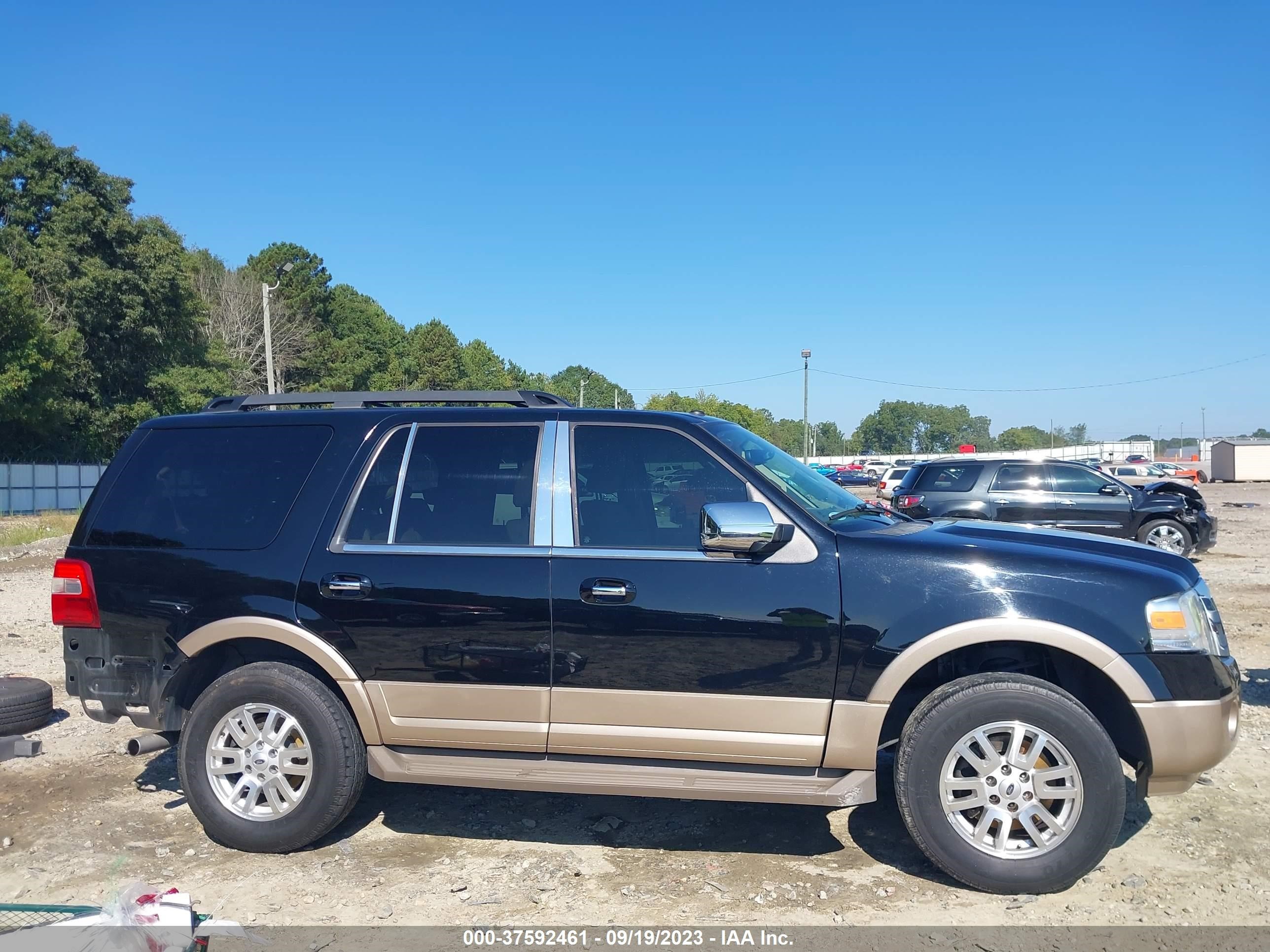 Photo 13 VIN: 1FMJU1H58CEF08587 - FORD EXPEDITION 