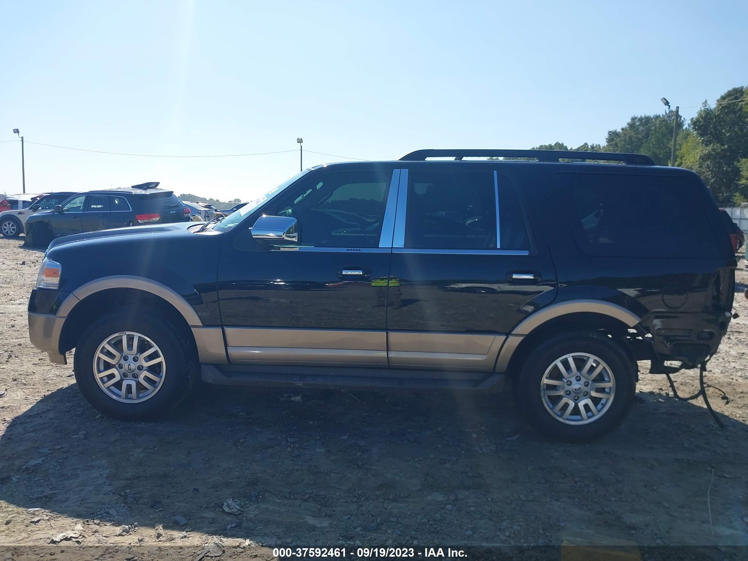 Photo 14 VIN: 1FMJU1H58CEF08587 - FORD EXPEDITION 