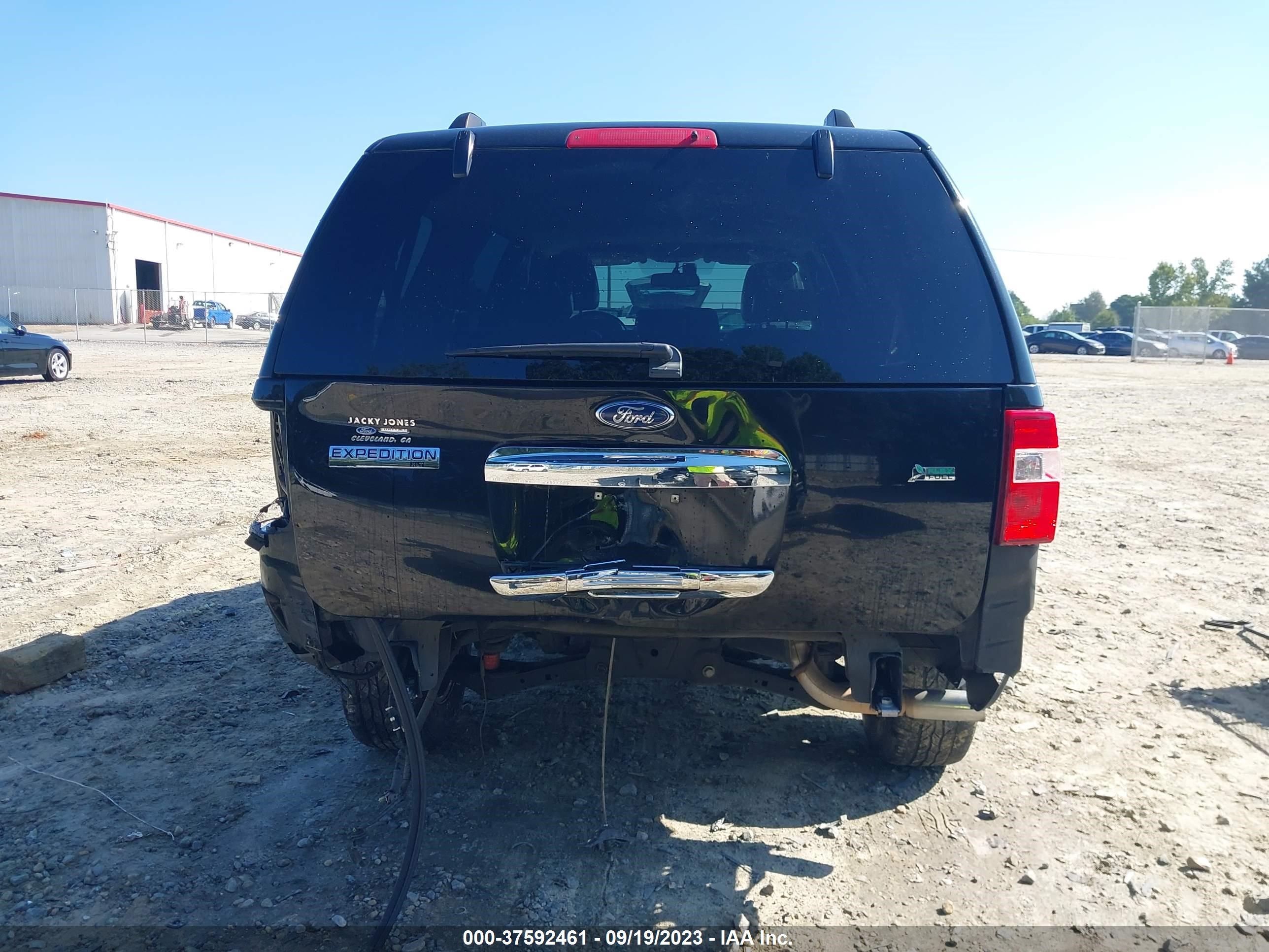 Photo 16 VIN: 1FMJU1H58CEF08587 - FORD EXPEDITION 