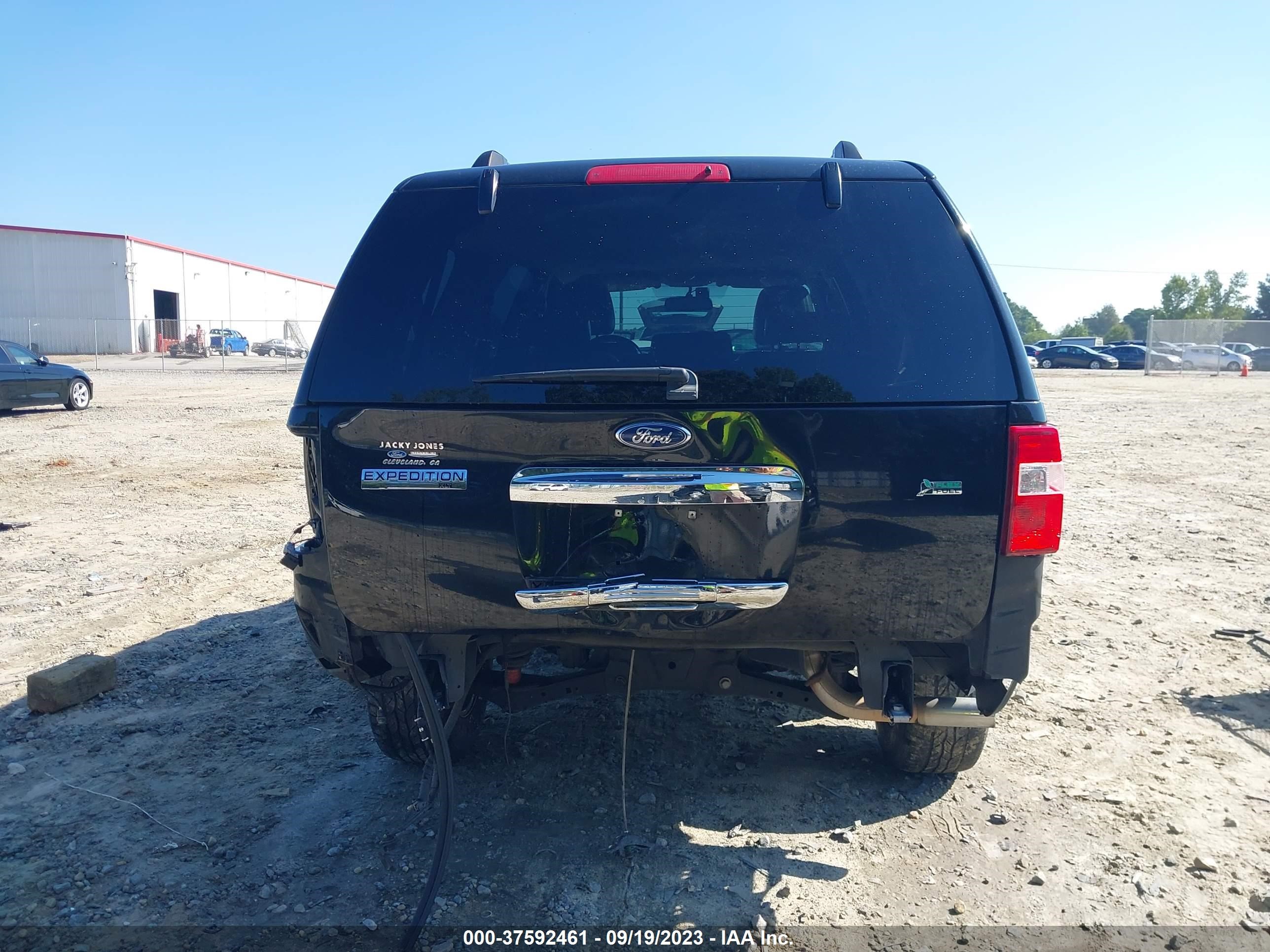 Photo 5 VIN: 1FMJU1H58CEF08587 - FORD EXPEDITION 