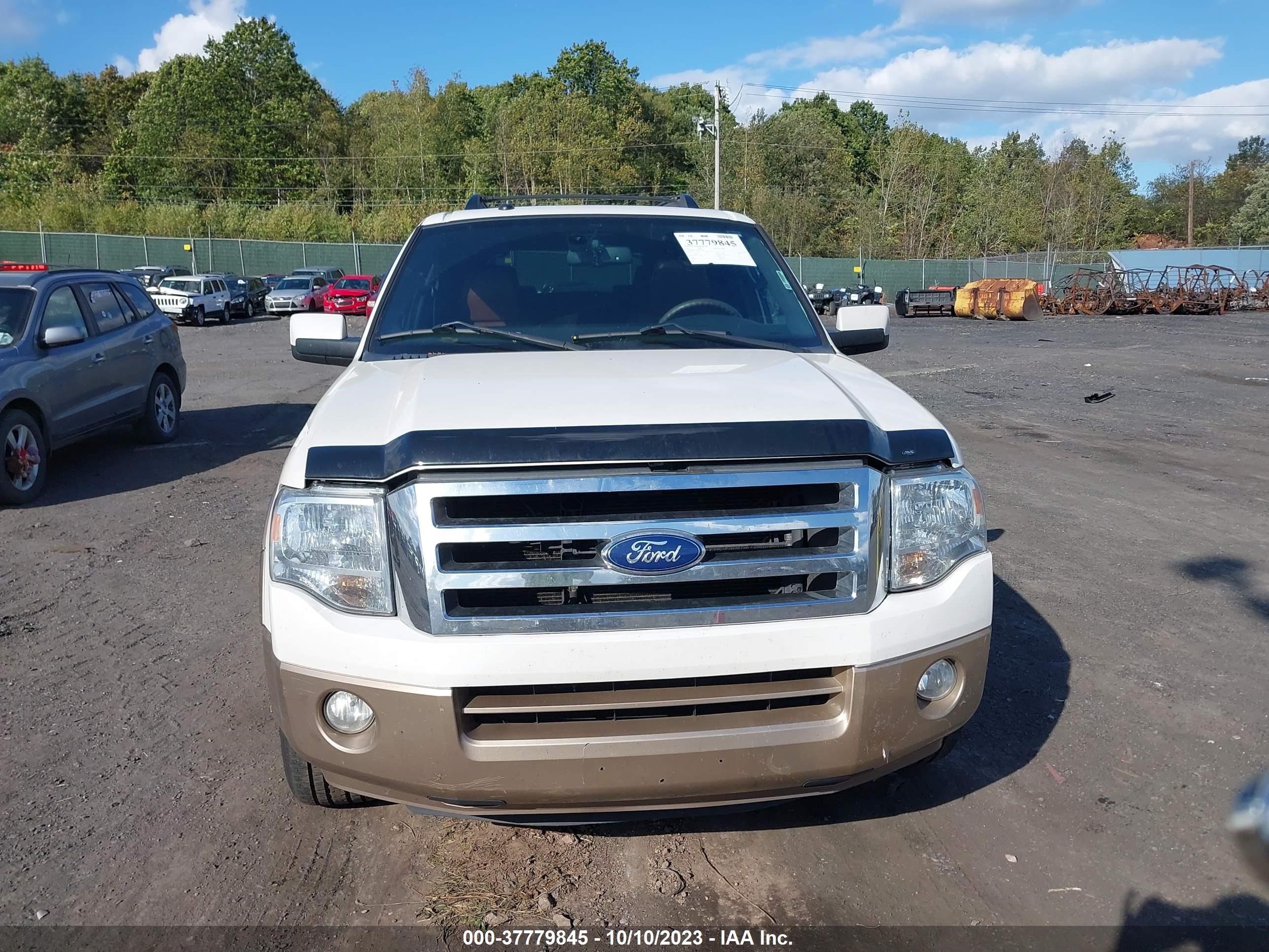 Photo 11 VIN: 1FMJU1H59BEF20813 - FORD EXPEDITION 