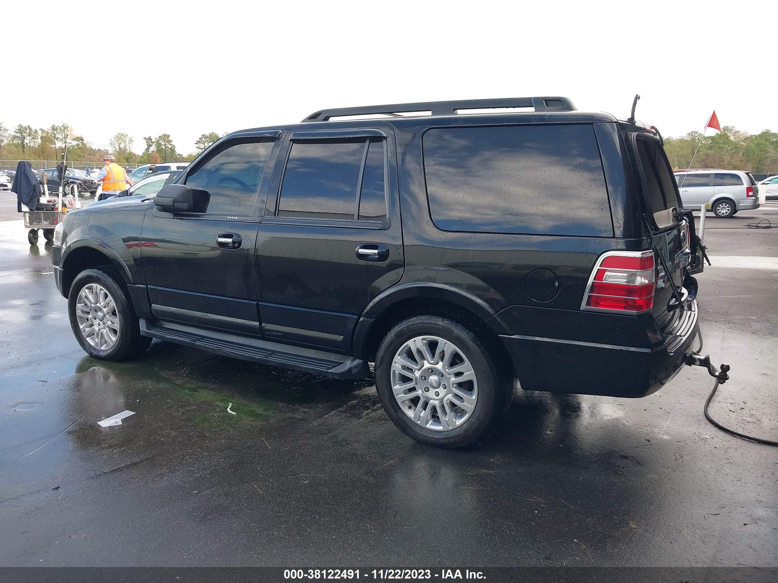 Photo 2 VIN: 1FMJU1H59BEF53651 - FORD EXPEDITION 