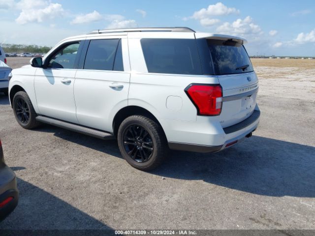 Photo 2 VIN: 1FMJU1H85REA60067 - FORD EXPEDITION 