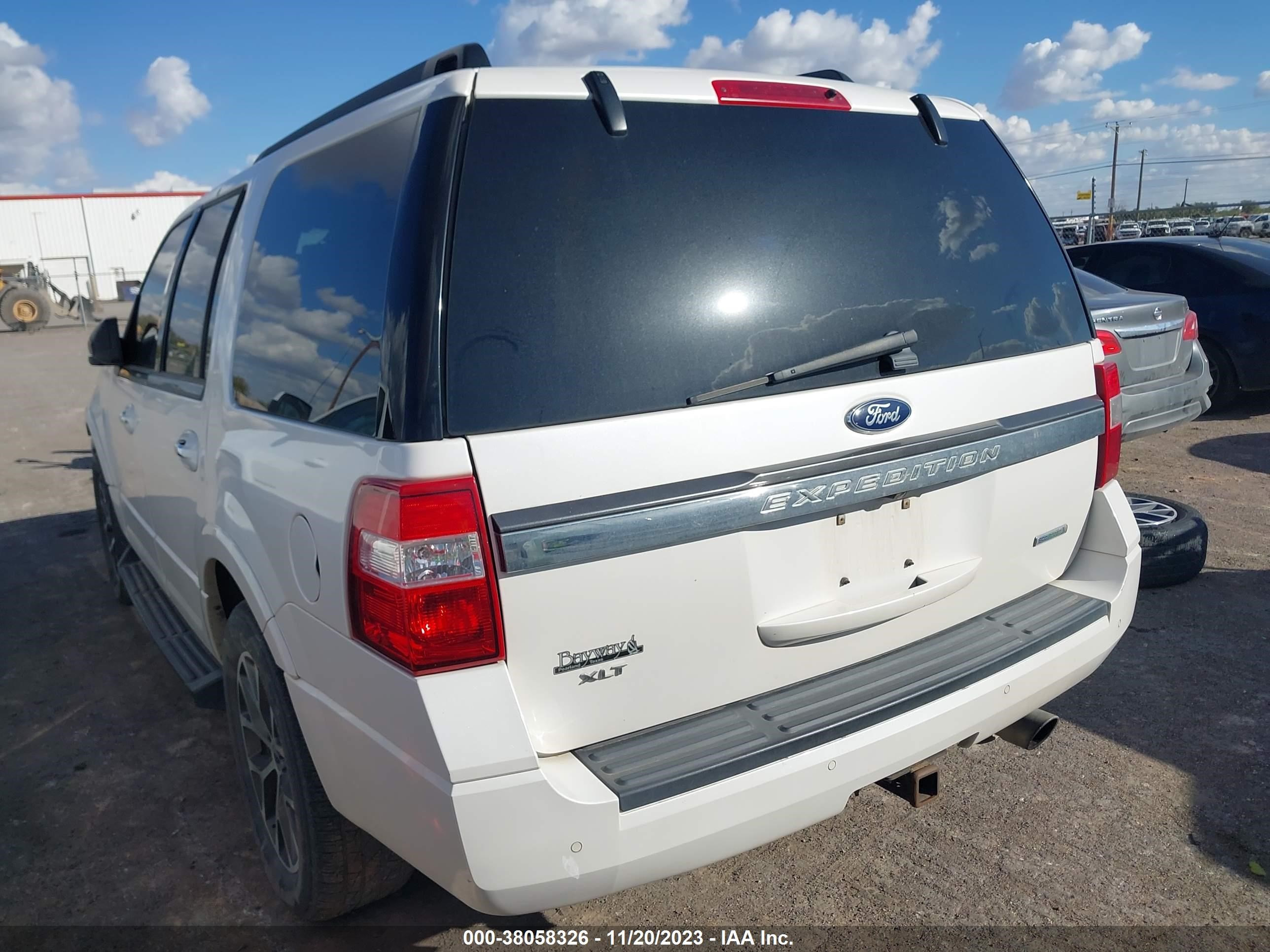 Photo 2 VIN: 1FMJU1HT5HEA82332 - FORD EXPEDITION 