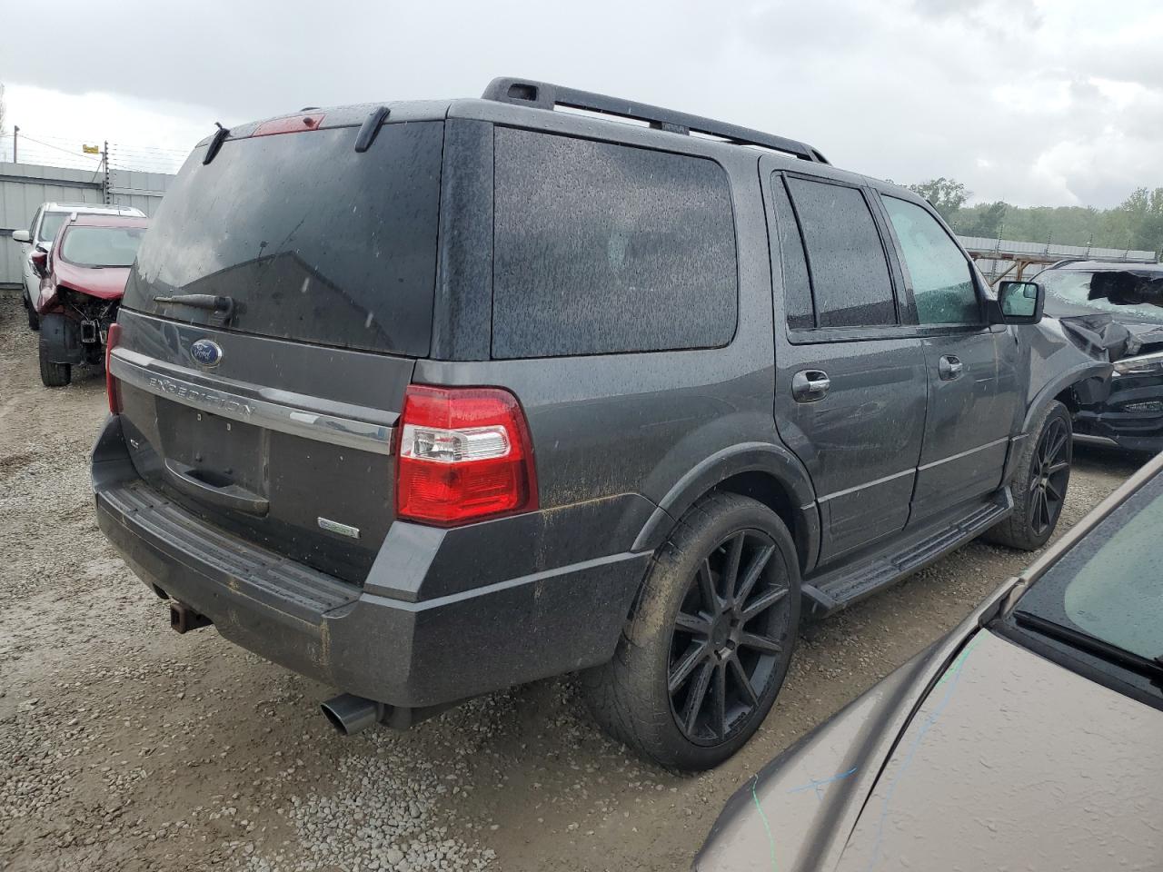 Photo 2 VIN: 1FMJU1HTXGEF54734 - FORD EXPEDITION 