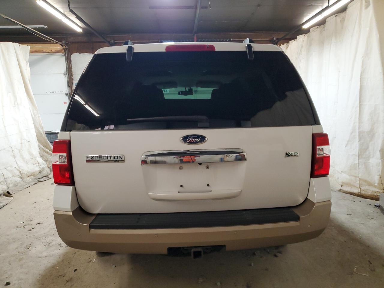 Photo 5 VIN: 1FMJU1J55EEF56934 - FORD EXPEDITION 