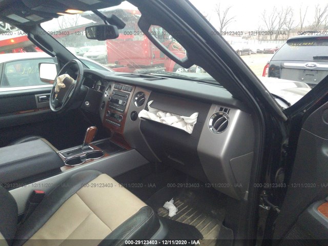 Photo 4 VIN: 1FMJU1J58AEA47866 - FORD EXPEDITION 