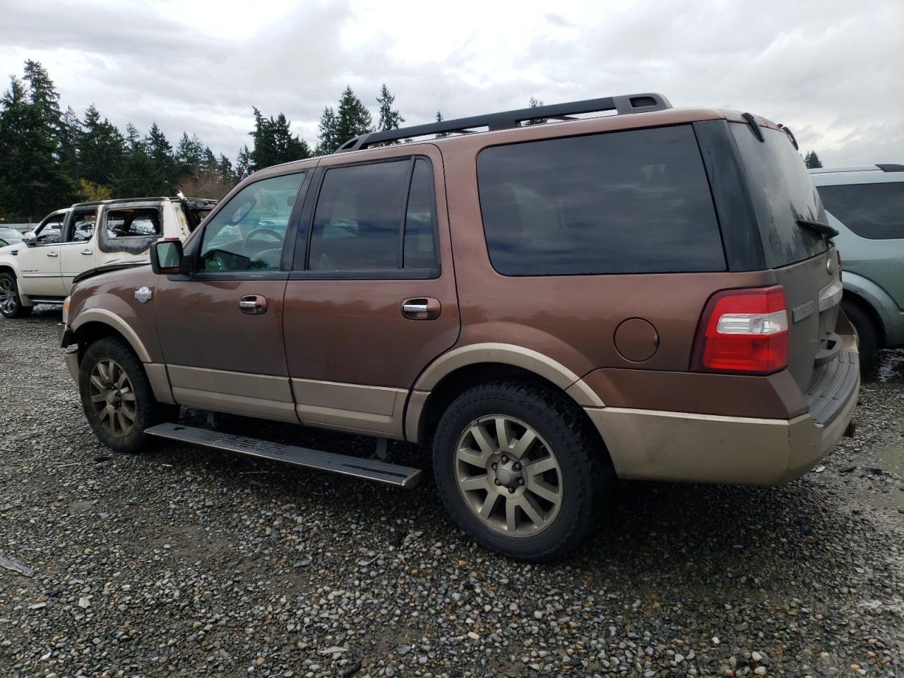 Photo 1 VIN: 1FMJU1J58BEF35121 - FORD EXPEDITION 