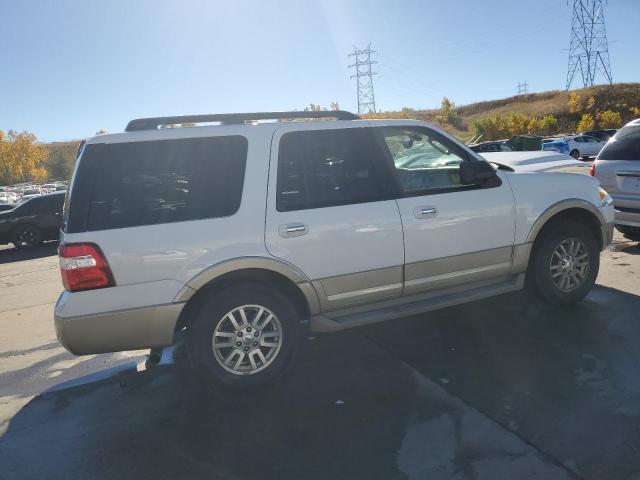 Photo 2 VIN: 1FMJU1J5XAEA88497 - FORD EXPEDITION 