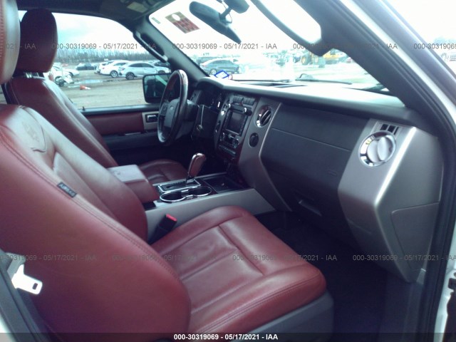 Photo 4 VIN: 1FMJU1J5XDEF58631 - FORD EXPEDITION 