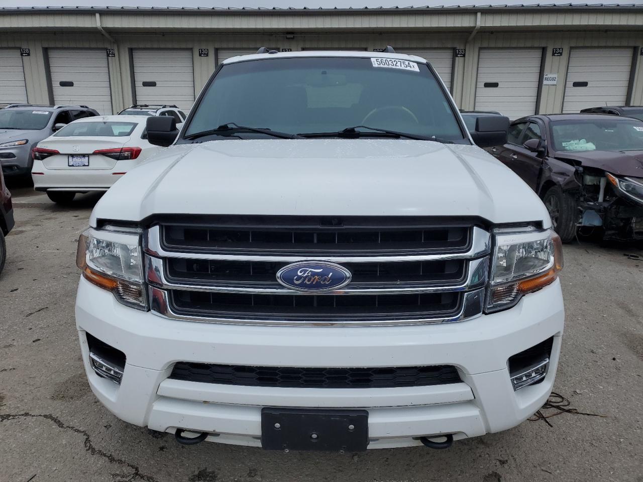 Photo 4 VIN: 1FMJU1JT0FEF44531 - FORD EXPEDITION 