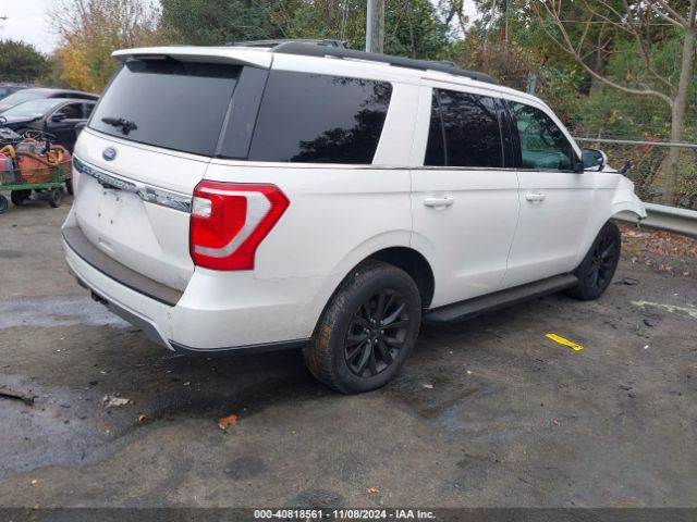 Photo 3 VIN: 1FMJU1JT0JEA40182 - FORD EXPEDITION 