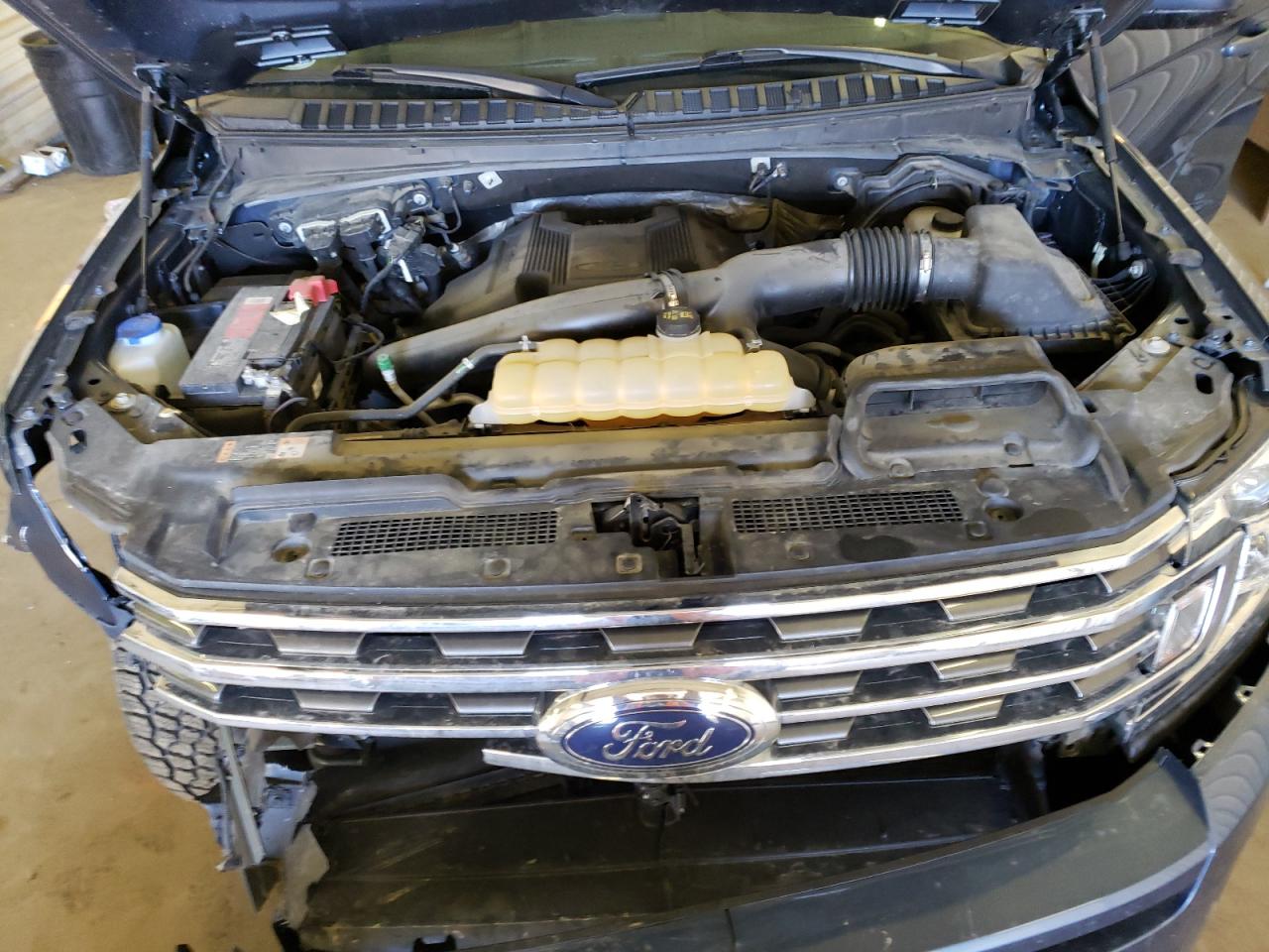 Photo 11 VIN: 1FMJU1JT1JEA10401 - FORD EXPEDITION 