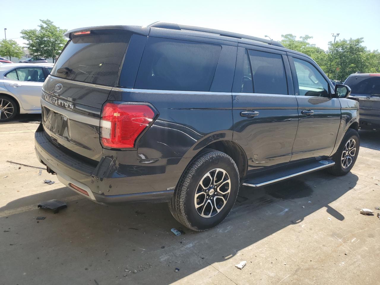 Photo 2 VIN: 1FMJU1JT2NEA28413 - FORD EXPEDITION 