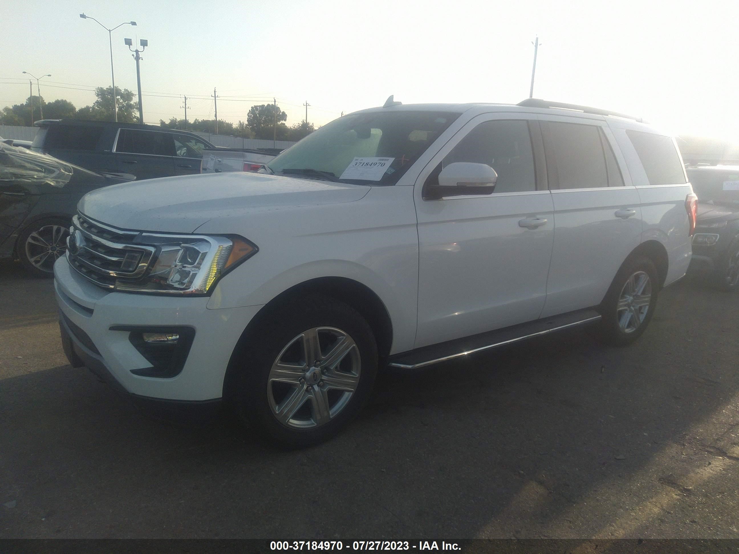 Photo 1 VIN: 1FMJU1JT6MEA13492 - FORD EXPEDITION 