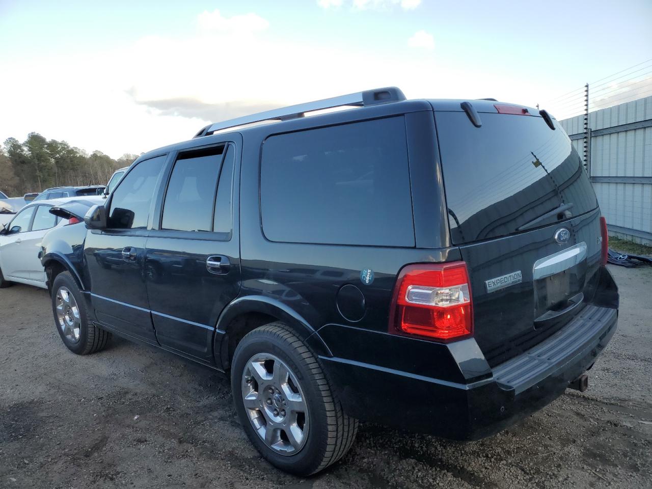 Photo 1 VIN: 1FMJU1K56EEF11578 - FORD EXPEDITION 