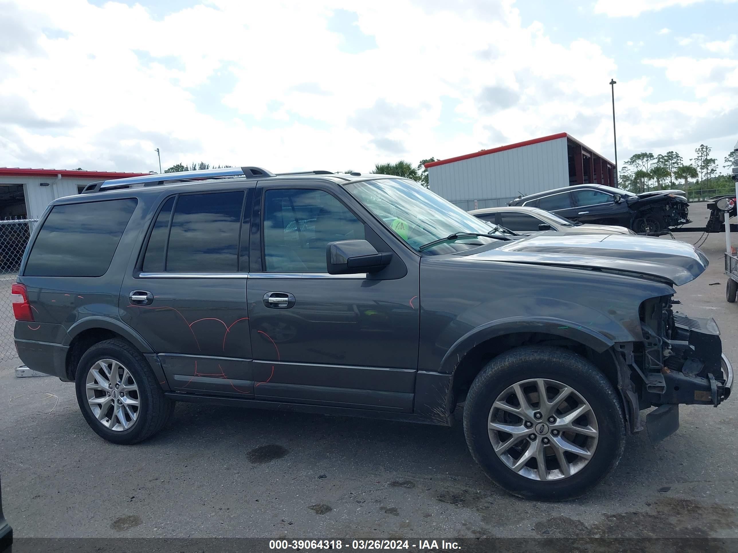 Photo 13 VIN: 1FMJU1KT0FEF10040 - FORD EXPEDITION 