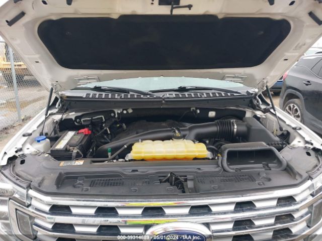 Photo 9 VIN: 1FMJU1KT2JEA49044 - FORD EXPEDITION 