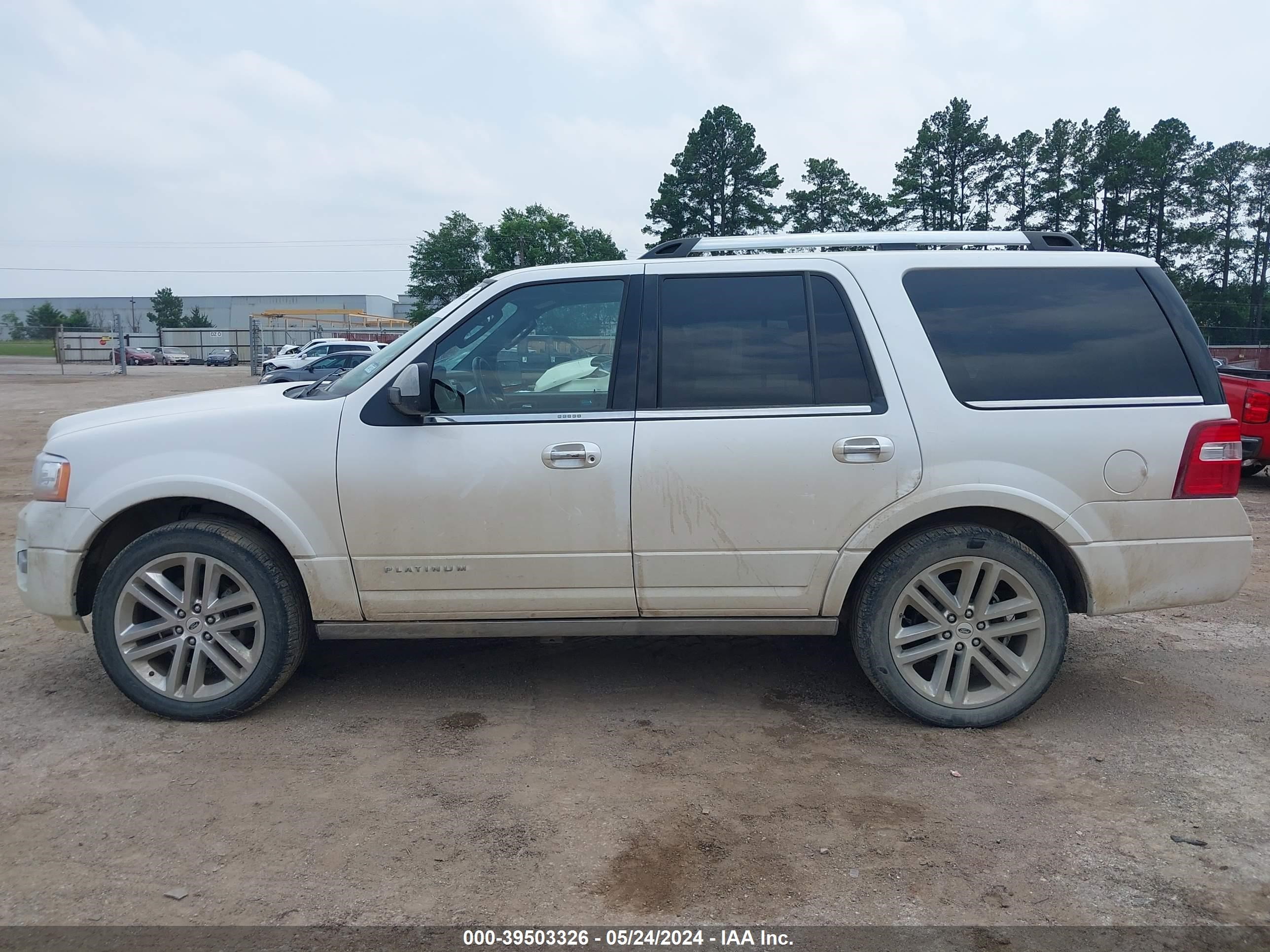 Photo 13 VIN: 1FMJU1MT7HEA57356 - FORD EXPEDITION 