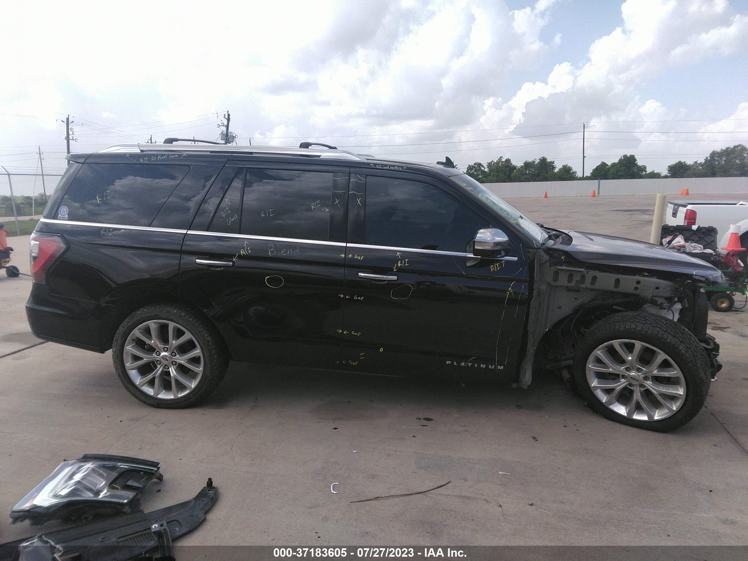 Photo 13 VIN: 1FMJU1MT8KEA30271 - FORD EXPEDITION 