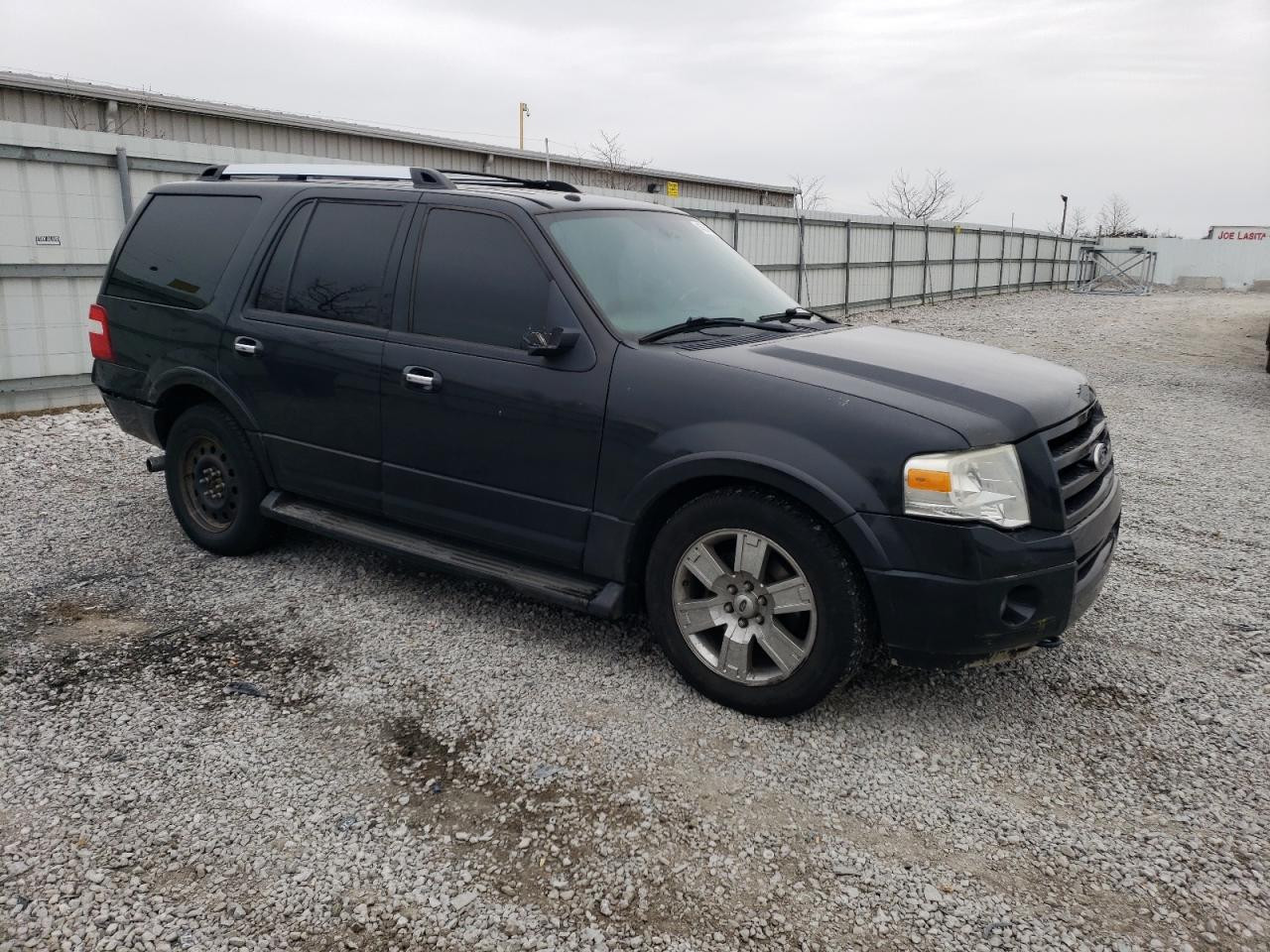 Photo 3 VIN: 1FMJU2A50AEB72401 - FORD EXPEDITION 