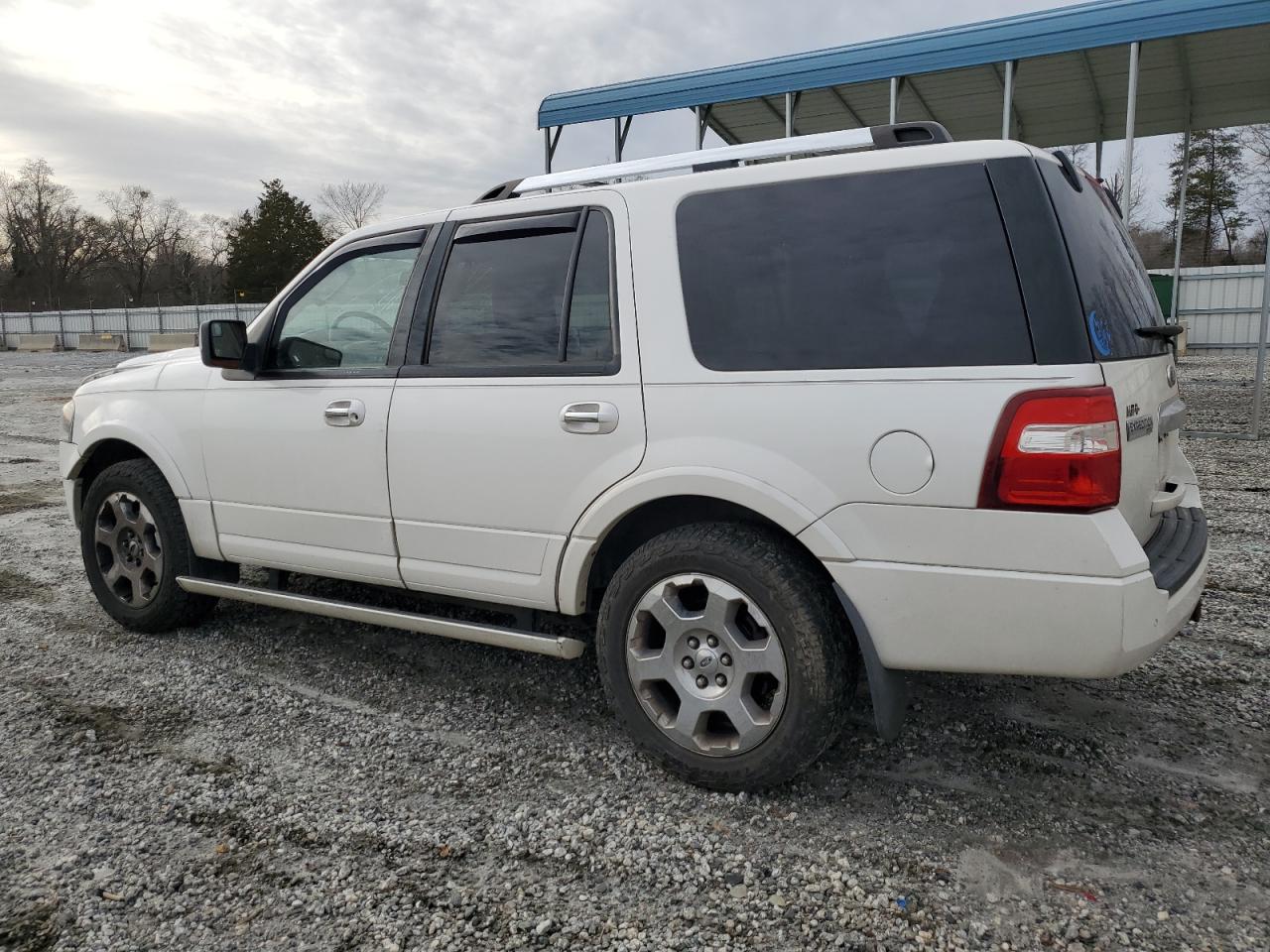 Photo 1 VIN: 1FMJU2A5XDEF05613 - FORD EXPEDITION 