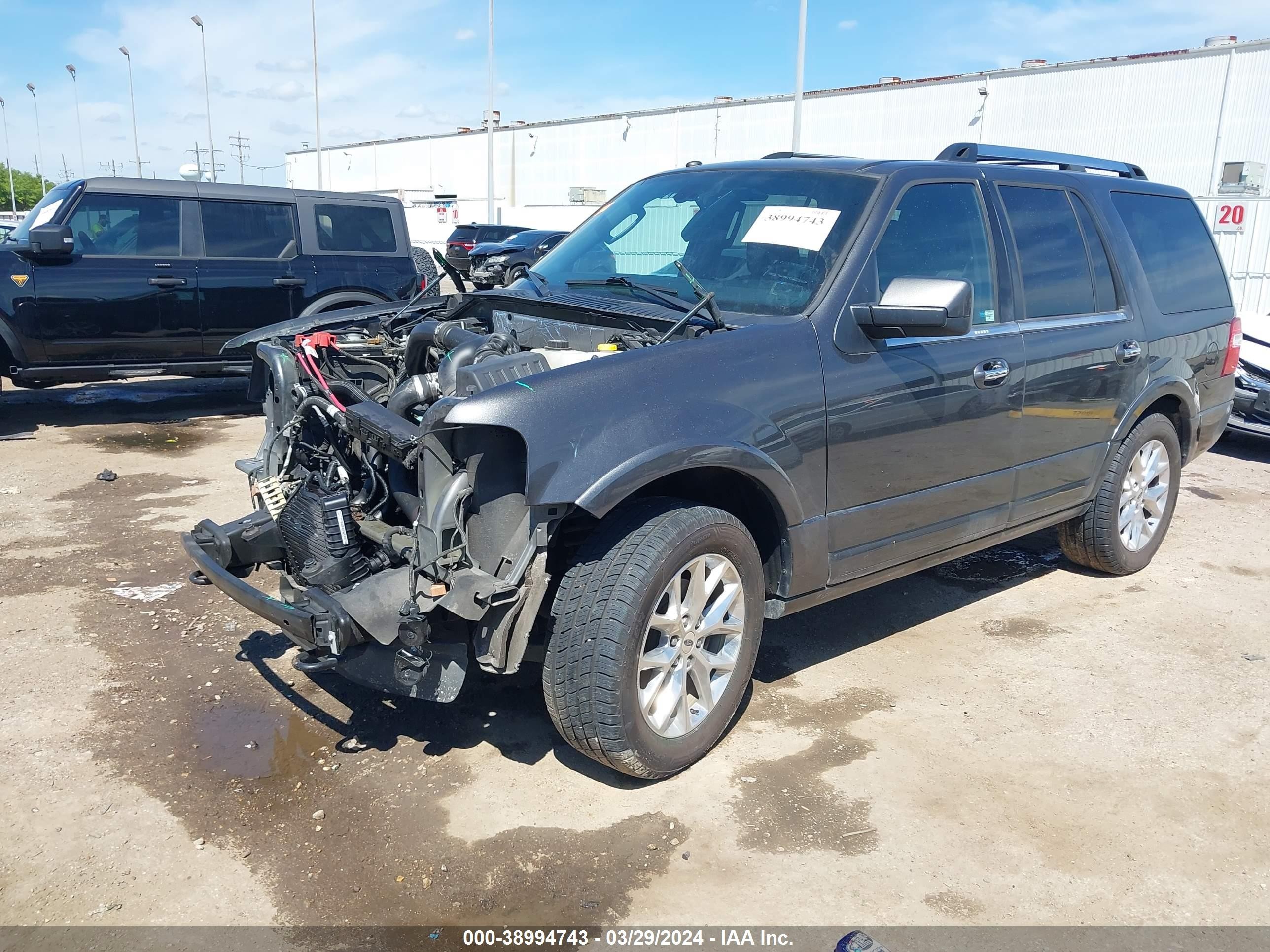 Photo 1 VIN: 1FMJU2AT4HEA03748 - FORD EXPEDITION 