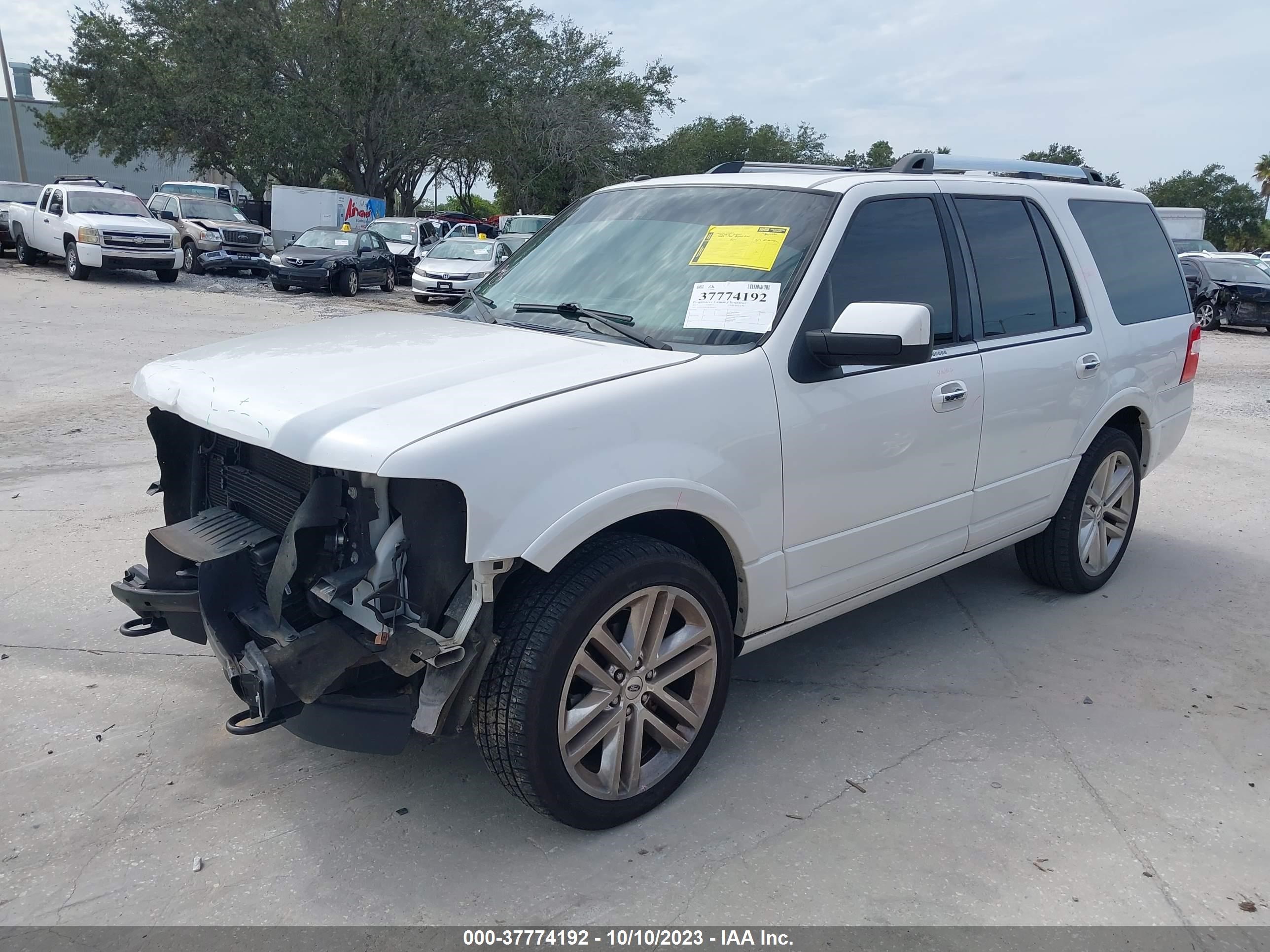 Photo 1 VIN: 1FMJU2AT4HEA05032 - FORD EXPEDITION 