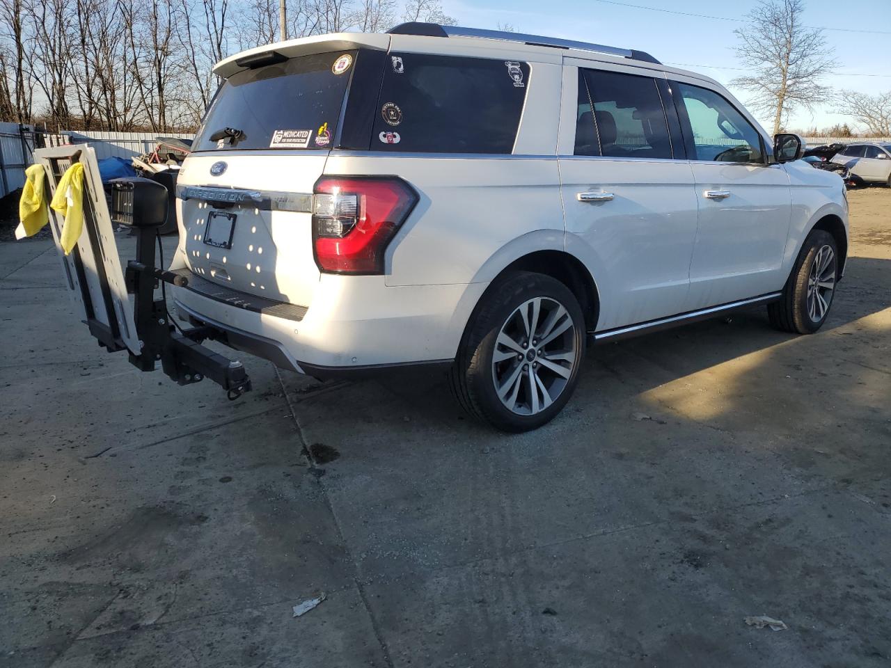 Photo 2 VIN: 1FMJU2AT4MEA47226 - FORD EXPEDITION 