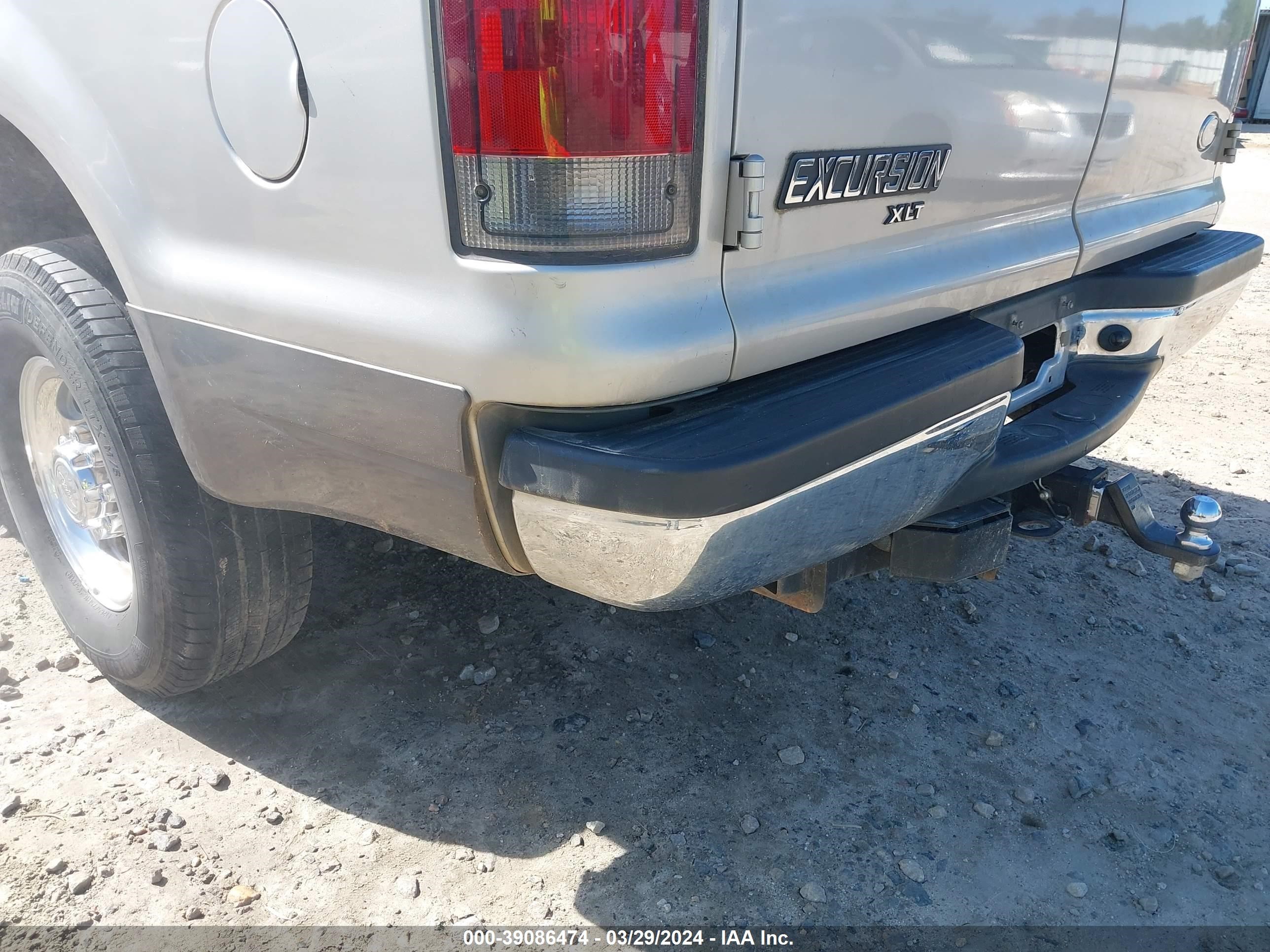 Photo 5 VIN: 1FMNU40L33EA80599 - FORD EXCURSION 