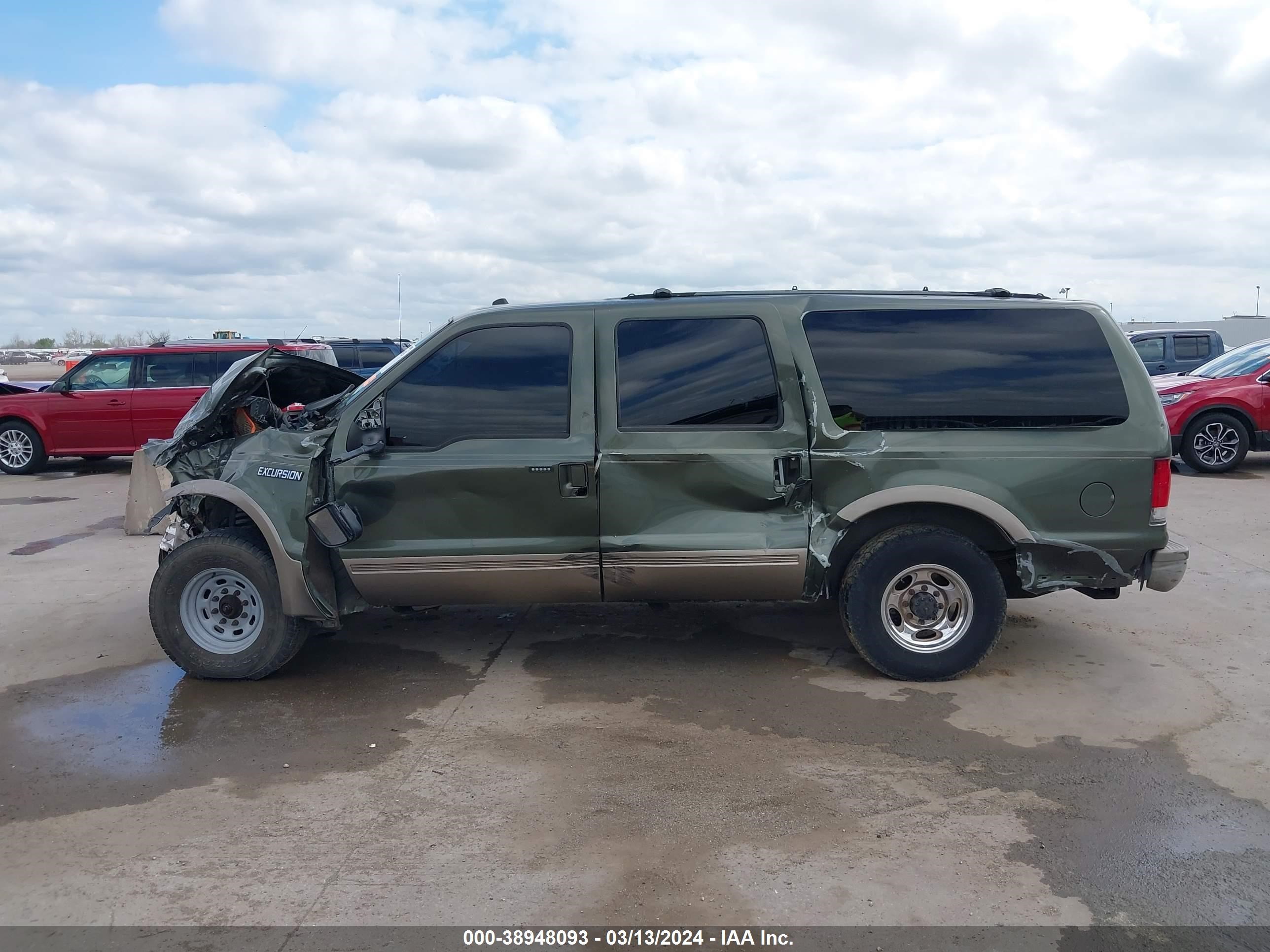 Photo 13 VIN: 1FMNU42F2YEA95772 - FORD EXCURSION 