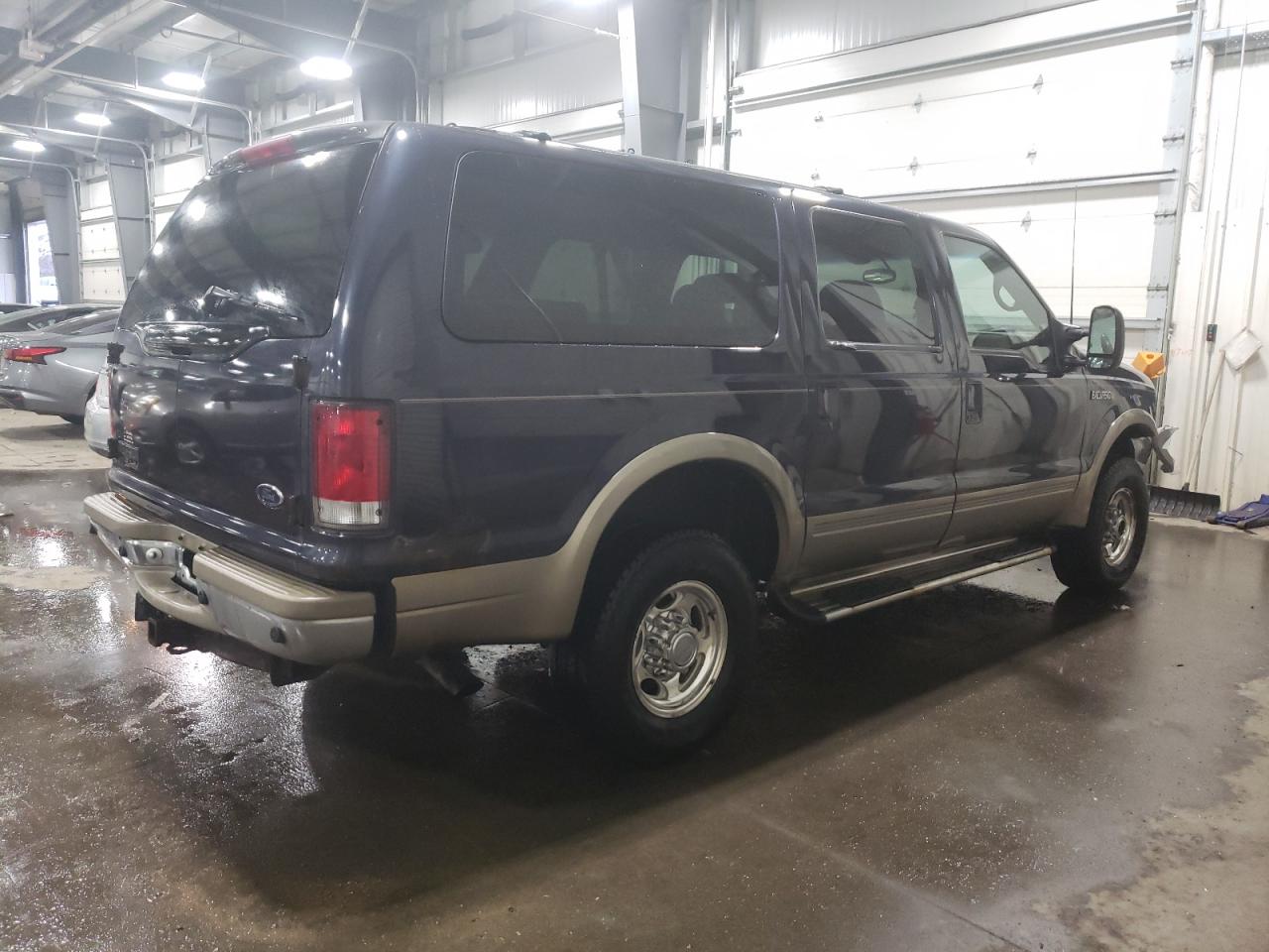 Photo 2 VIN: 1FMNU43S0YEE35643 - FORD EXCURSION 