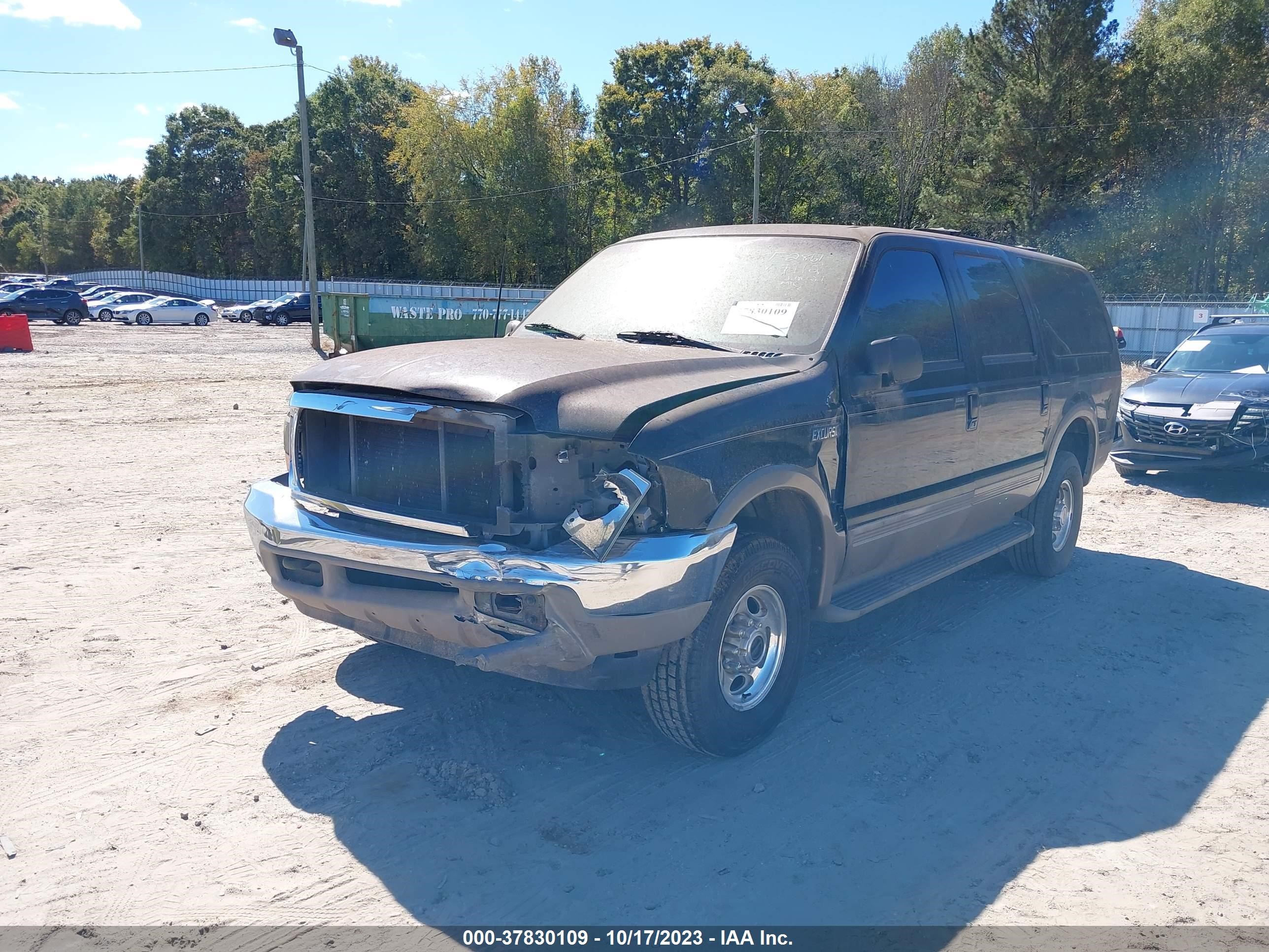 Photo 5 VIN: 1FMNU43S3YEB99912 - FORD EXCURSION 