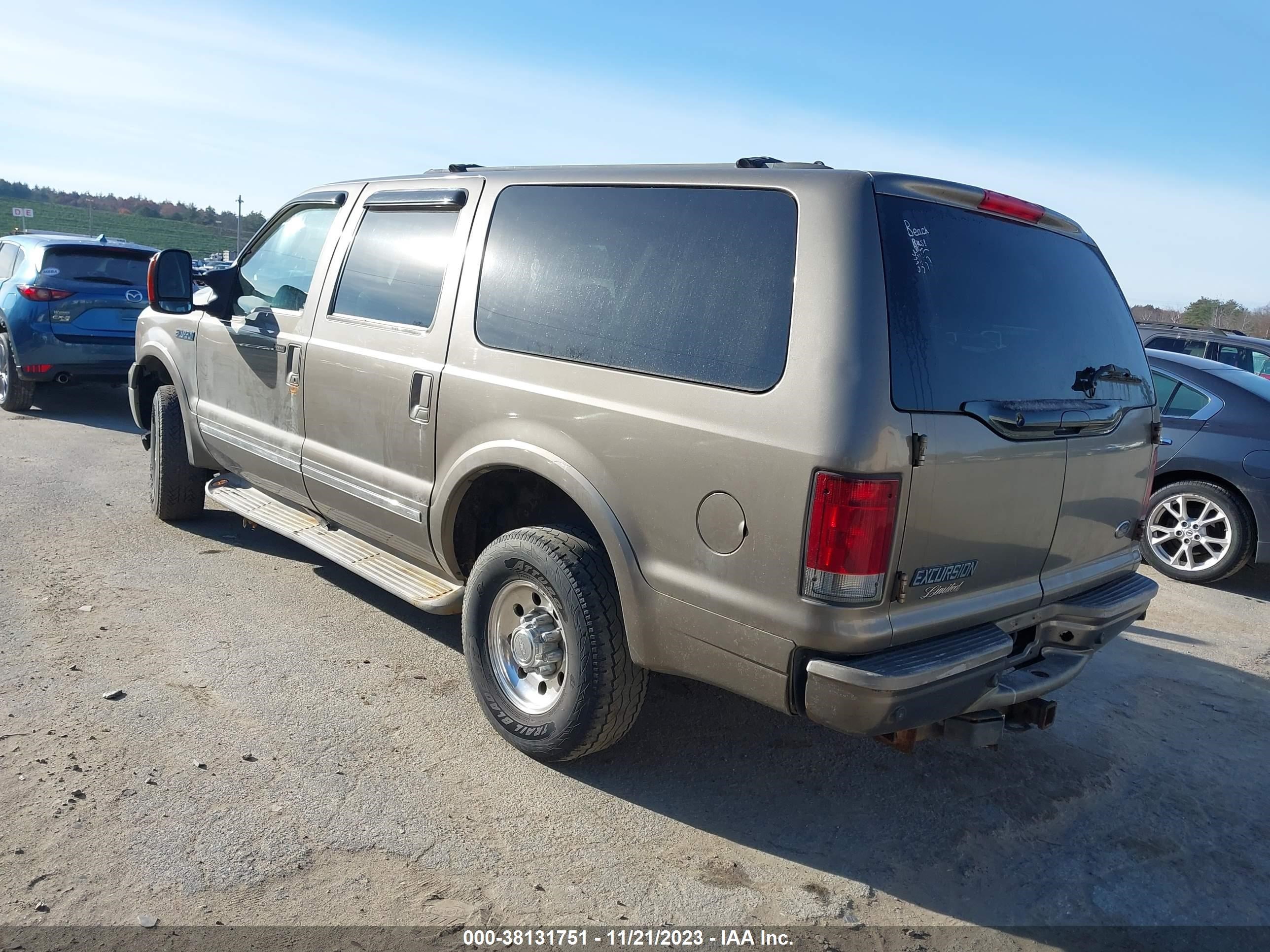 Photo 2 VIN: 1FMNU43S45EC42438 - FORD EXCURSION 